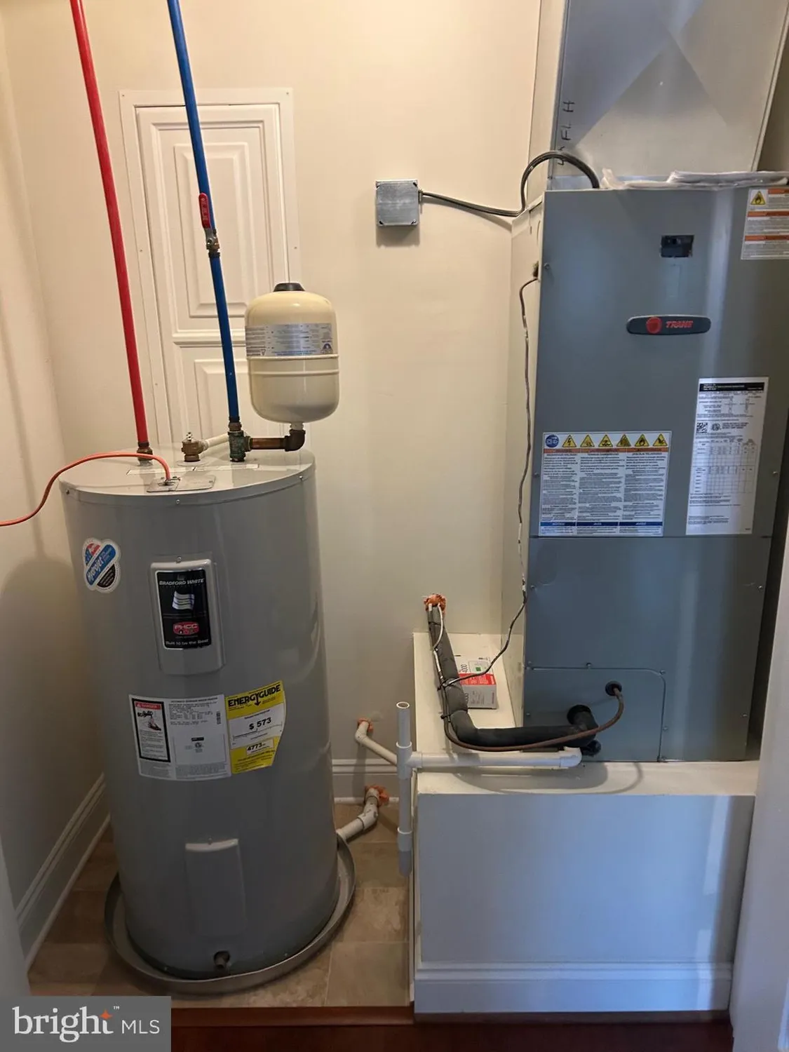 Property Slideshow image 24 of 31 | 134 gilpin dr # a-305, West Chester, PA, 19382