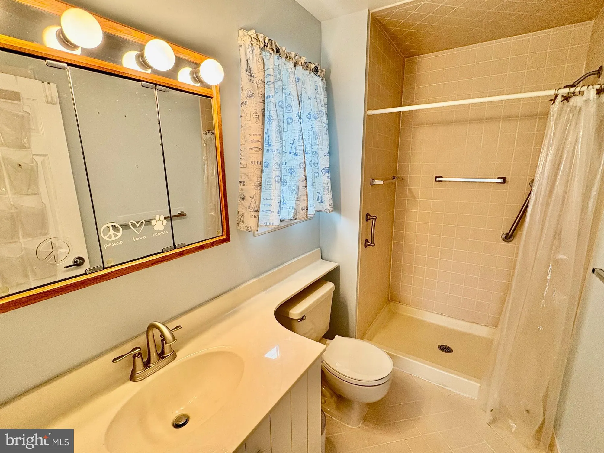 Property Slideshow image 9 of 13 | 550 central ave b9, Linwood, NJ, 08221