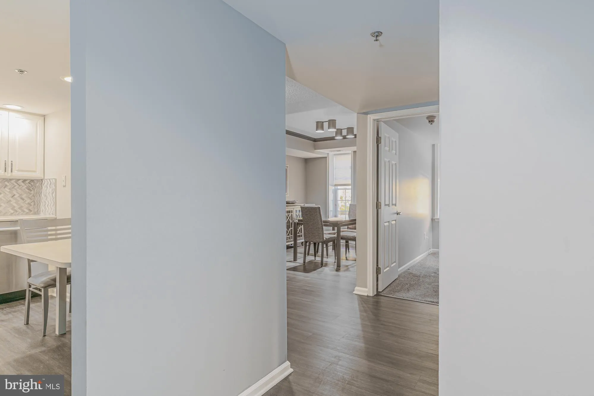 Property Slideshow image 5 of 48 | 9108 centennial sta # 910, Warminster, PA, 18974