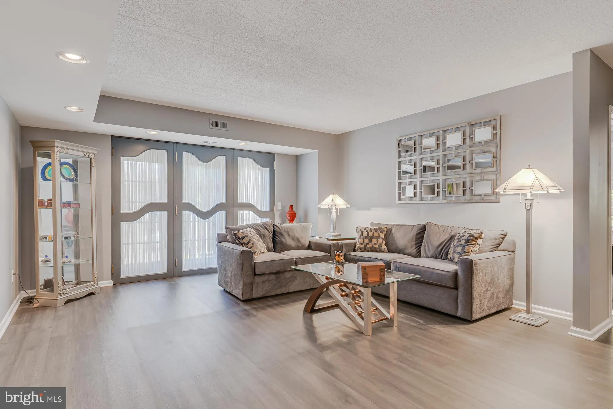 Property Slideshow image 9 of 48 | 9108 centennial sta # 910, Warminster, PA, 18974