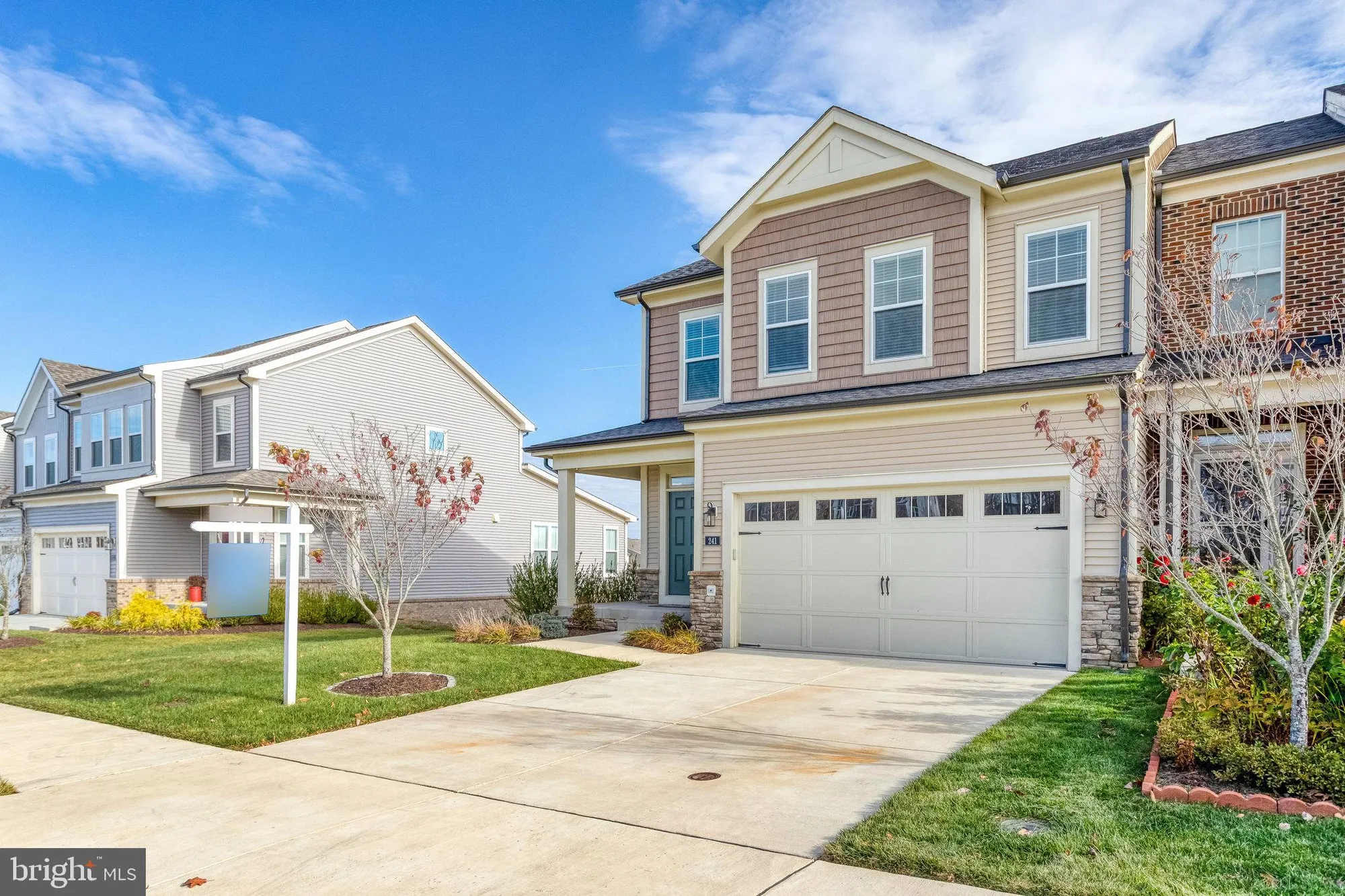 Property Slideshow image 2 of 64 | 241 smokebush dr, Stafford, VA, 22554