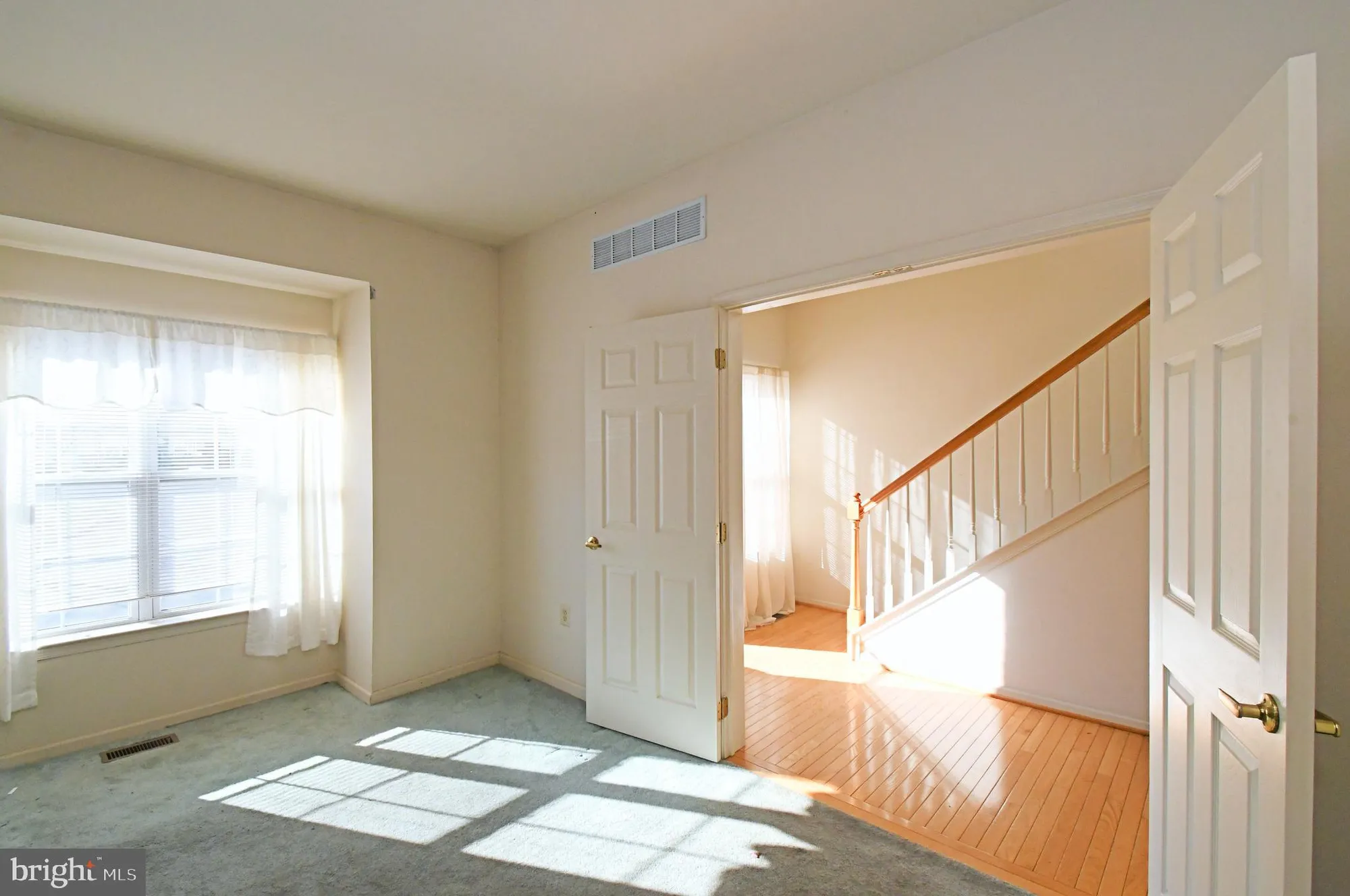 Property Slideshow image 8 of 39 | 37 stuart dr # 37, Norristown, PA, 19401