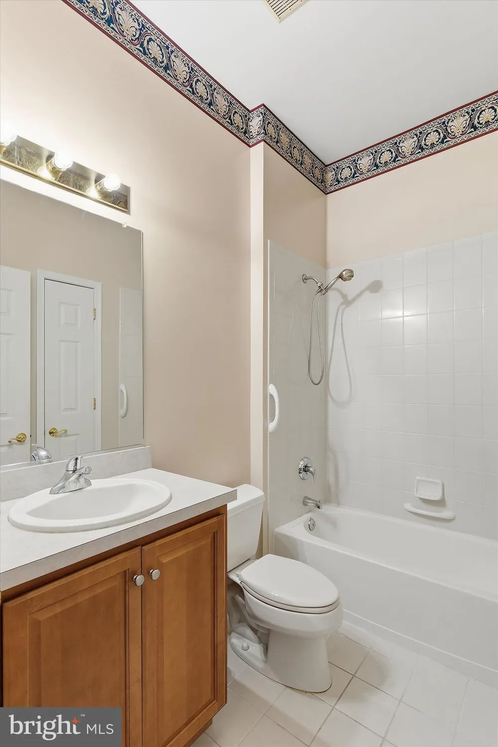 Property Slideshow image 28 of 42 | 10 salem ct, Barnegat, NJ, 08005