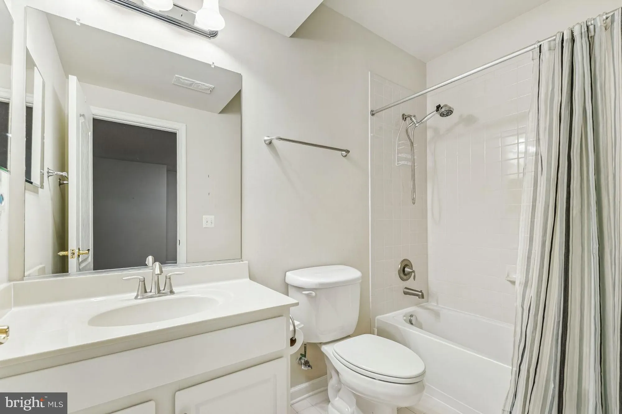 Property Slideshow image 38 of 87 | 108 bunting ct, Lake Frederick, VA, 22630