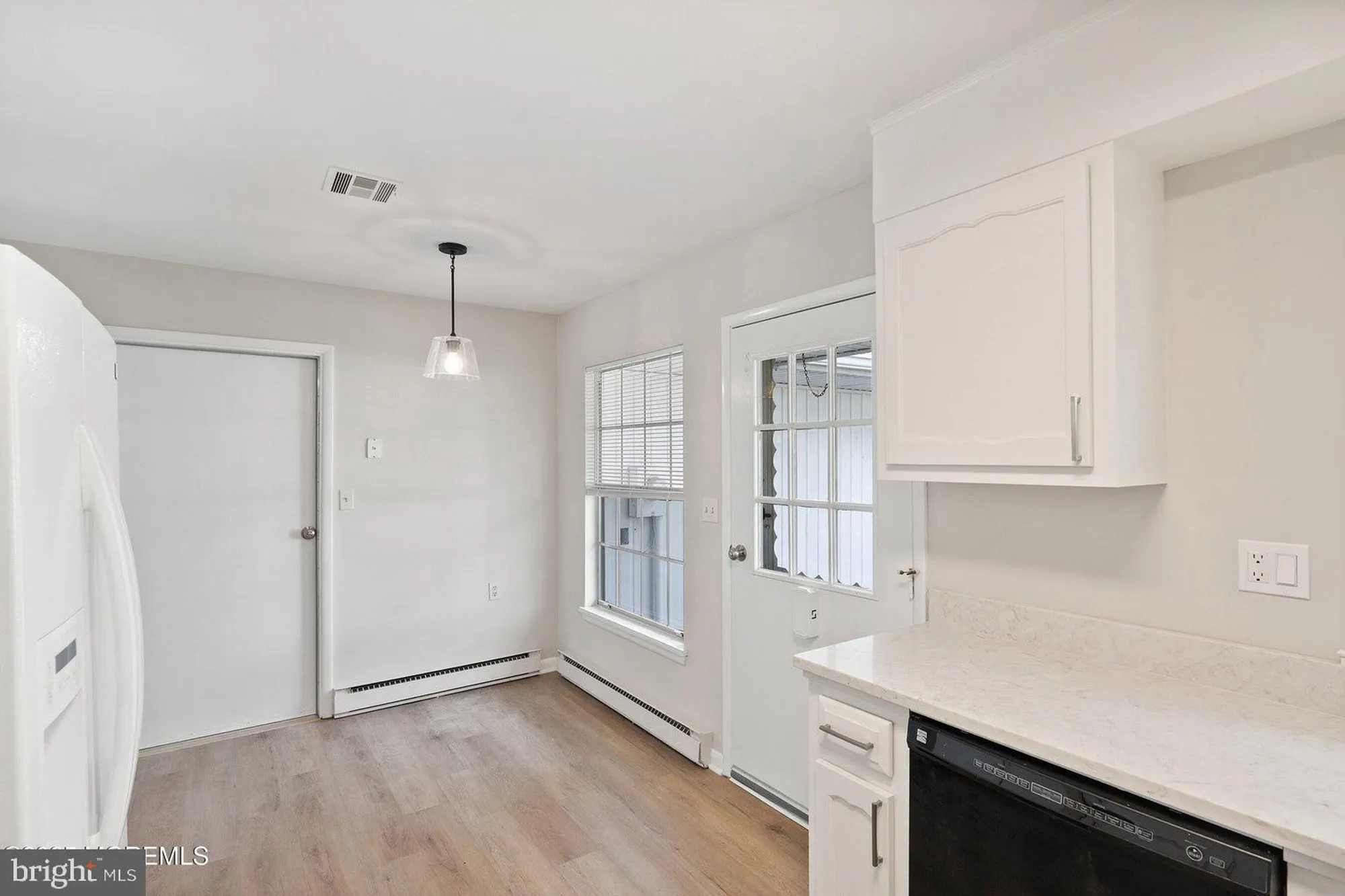 Property Slideshow image 12 of 41 | 1087 argyll cir b, Lakewood, NJ, 08701