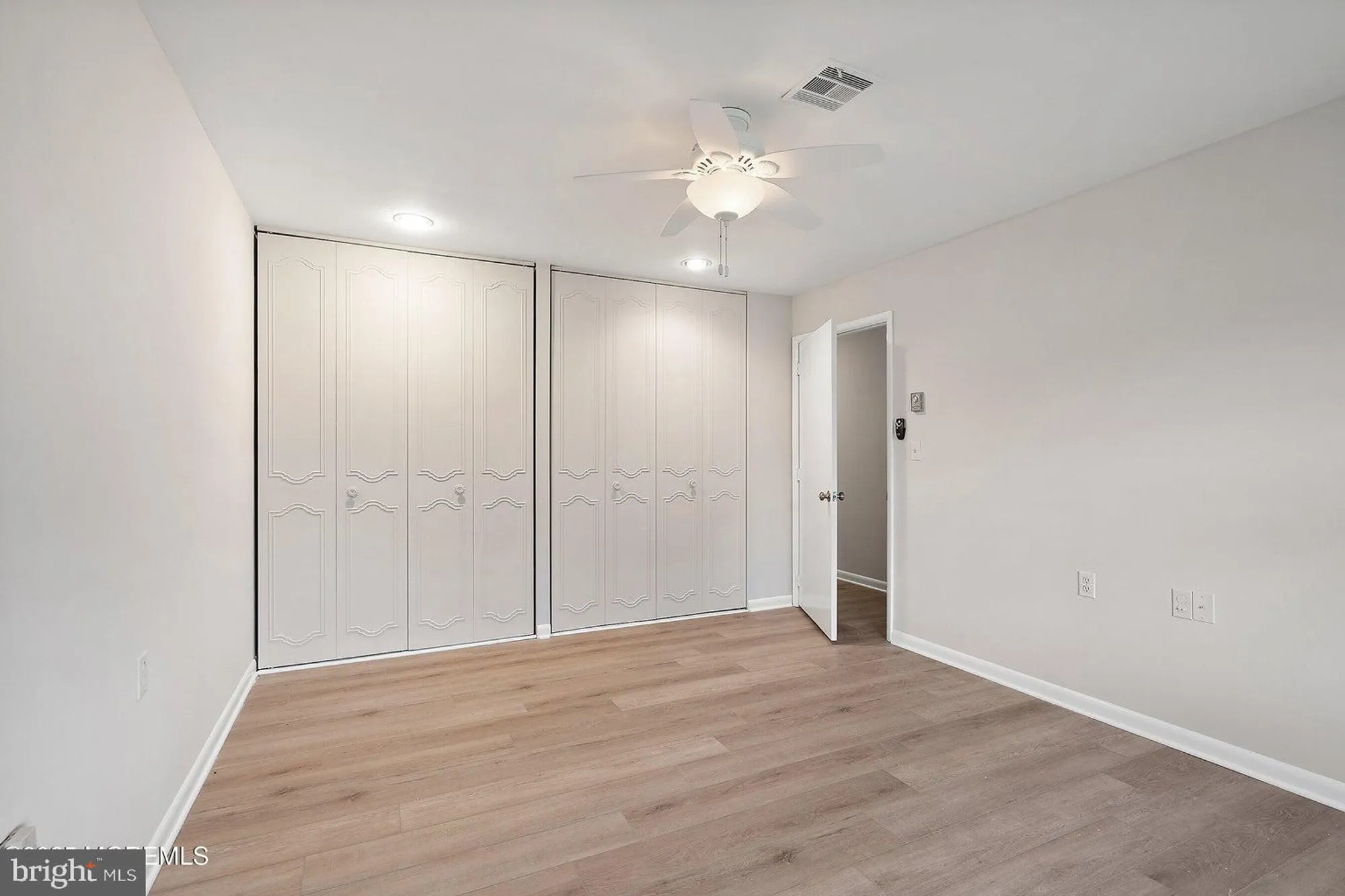 Property Slideshow image 27 of 41 | 1087 argyll cir b, Lakewood, NJ, 08701