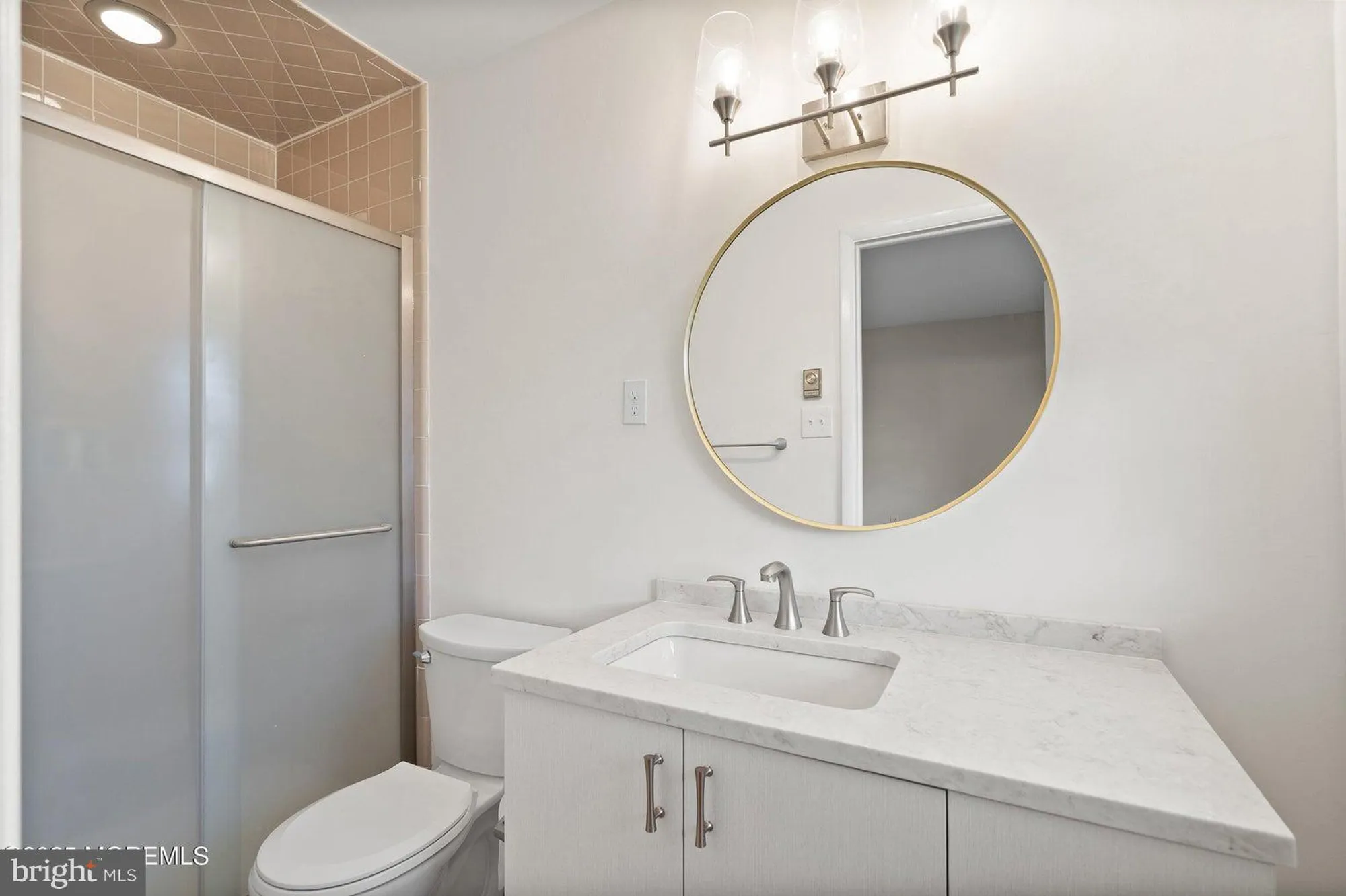 Property Slideshow image 29 of 41 | 1087 argyll cir b, Lakewood, NJ, 08701