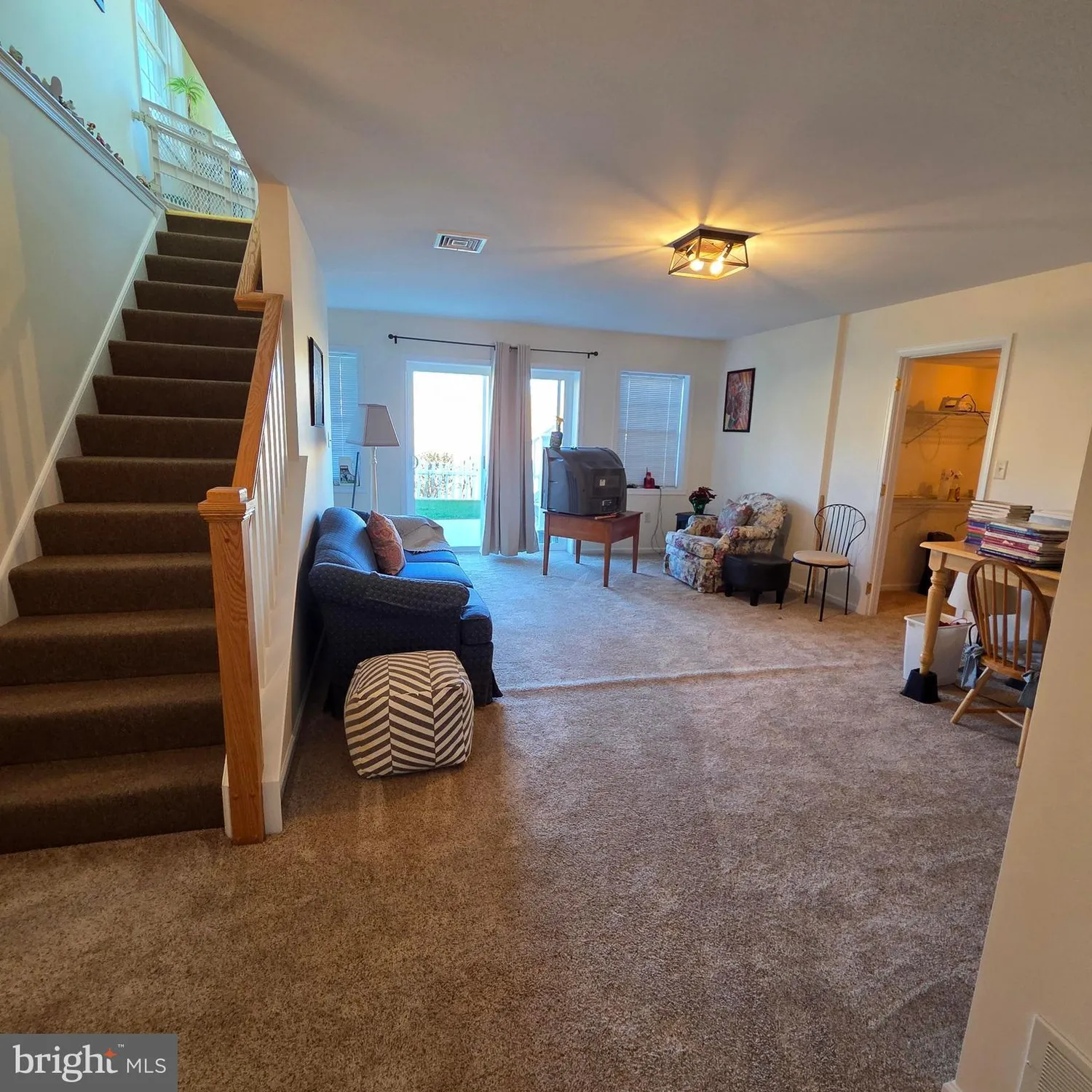 Property Slideshow image 27 of 47 | 854 cambridge dr, Manheim, PA, 17545