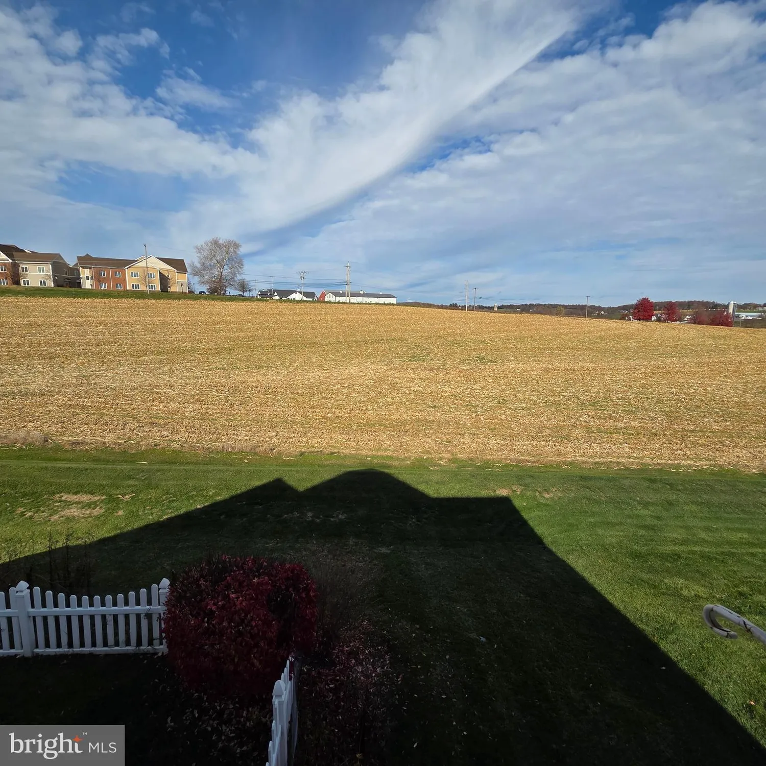 Property Slideshow image 30 of 47 | 854 cambridge dr, Manheim, PA, 17545