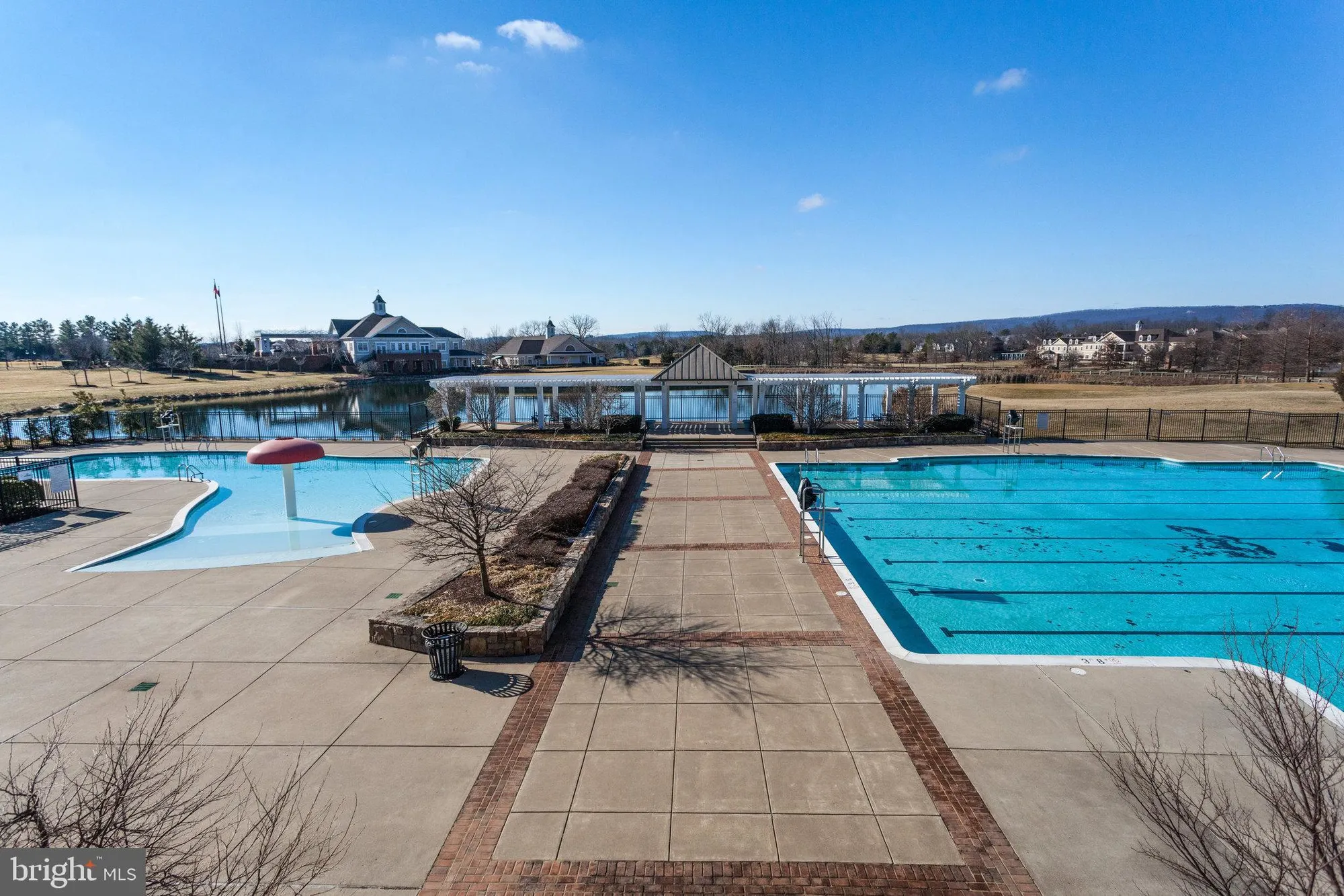 Property Slideshow image 43 of 54 | 15110 heather mill ln apt 201, Haymarket, VA, 20169