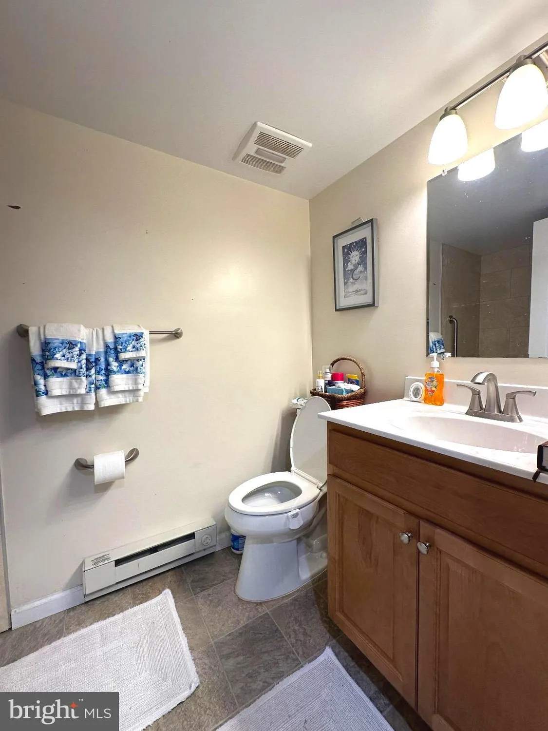 Property Slideshow image 17 of 47 | 15210 elkridge way 91-3k, Silver Spring, MD, 20906