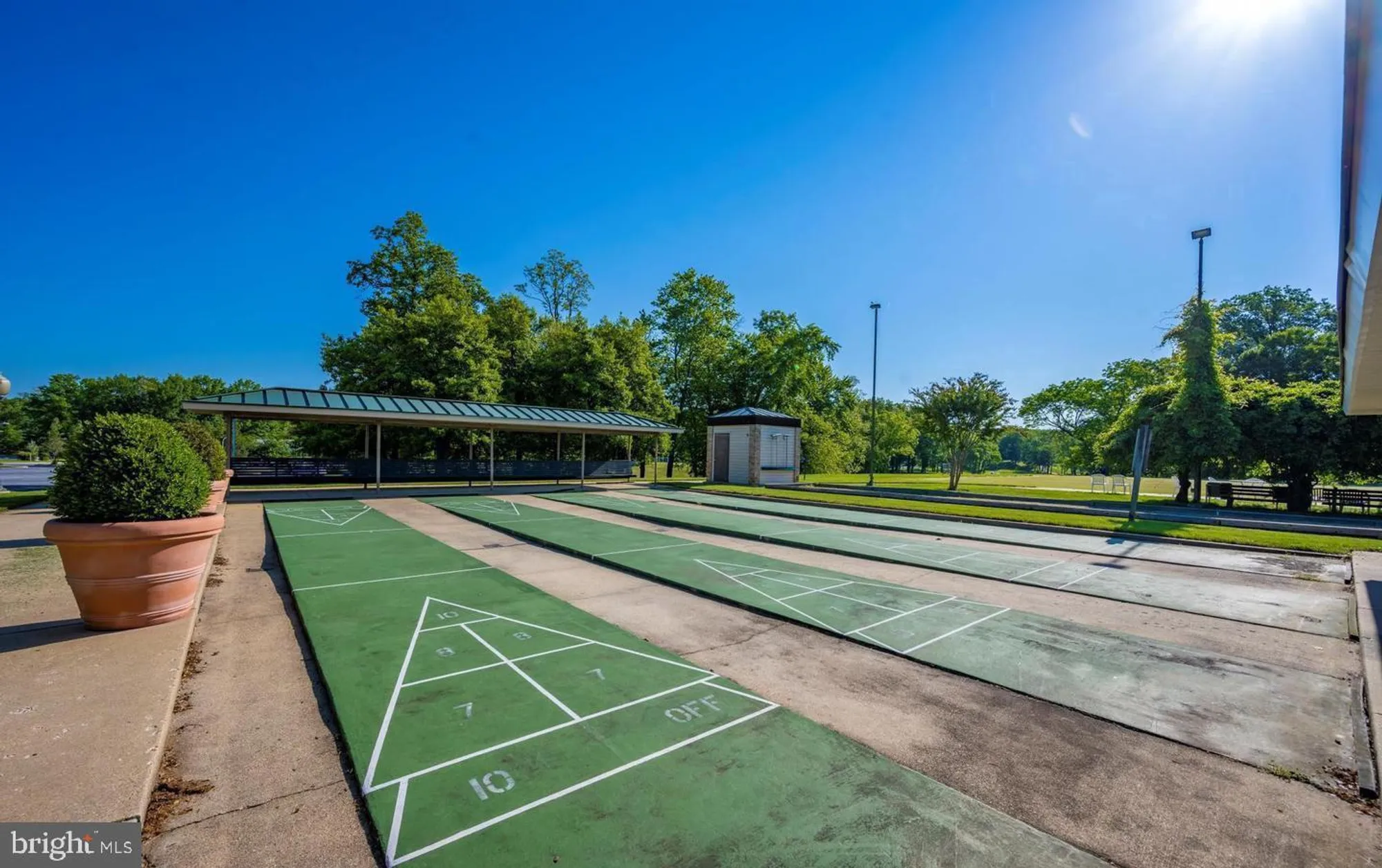 Property Slideshow image 42 of 47 | 15210 elkridge way 91-3k, Silver Spring, MD, 20906