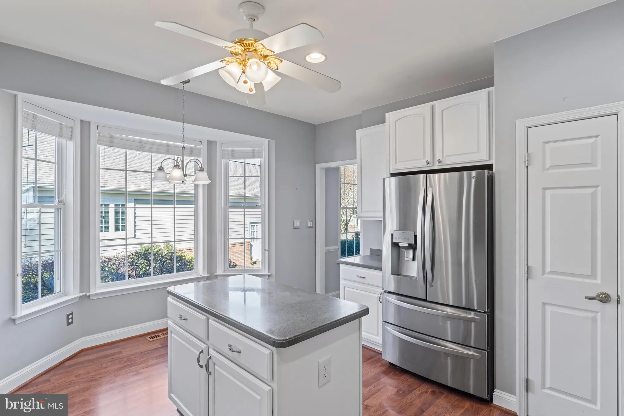 Property Slideshow image 17 of 67 | 13879 crabtree way, Gainesville, VA, 20155