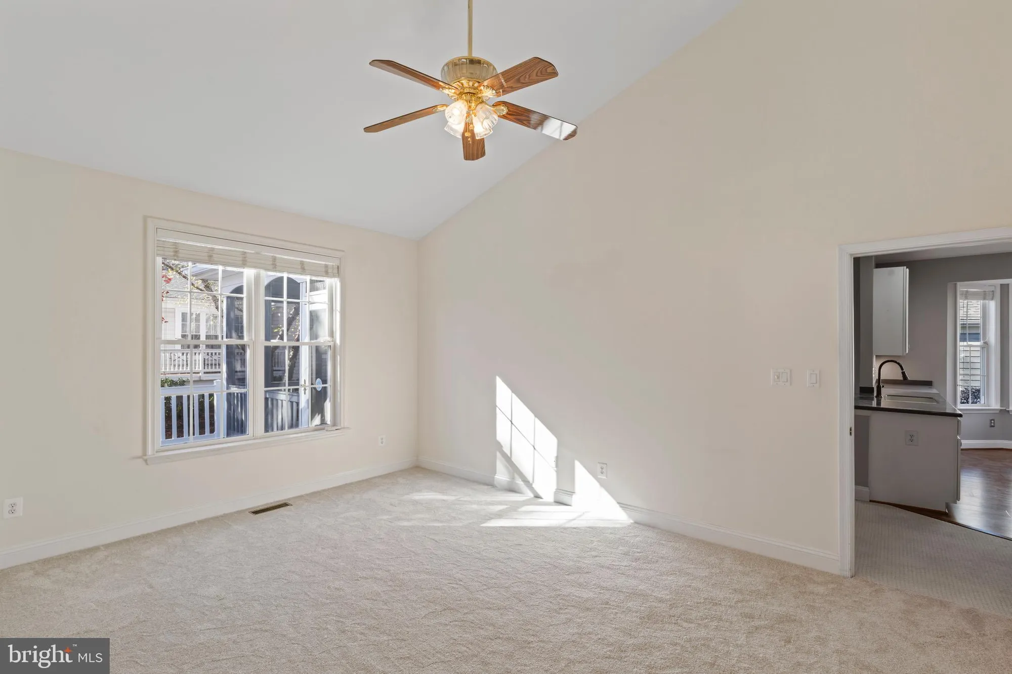 Property Slideshow image 29 of 67 | 13879 crabtree way, Gainesville, VA, 20155