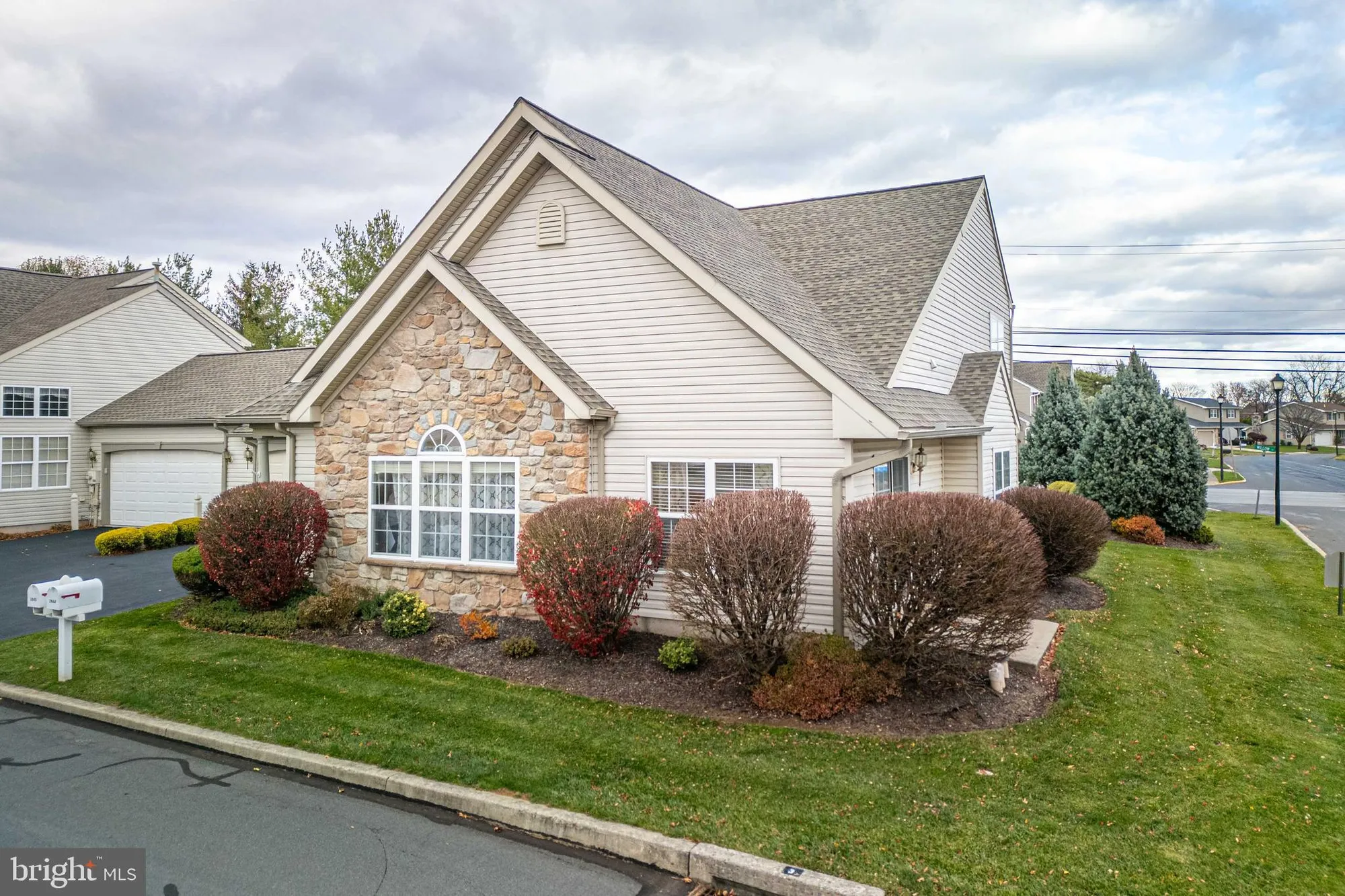 Property Slideshow image 31 of 41 | 2845 donegal dr, Macungie, PA, 18062
