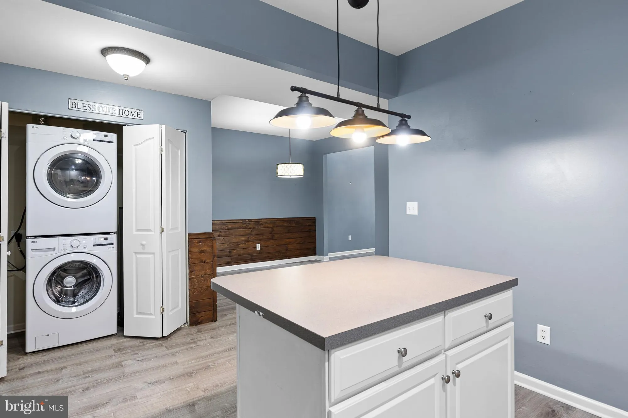 Property Slideshow image 9 of 20 | 221 gladstone way, Bear, DE, 19701