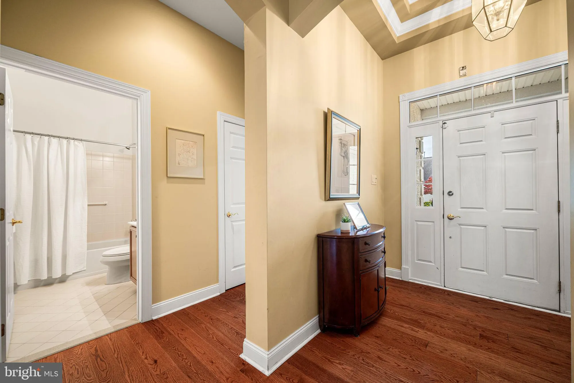 Property Slideshow image 4 of 39 | 41 hutton ln, Garnet Valley, PA, 19060