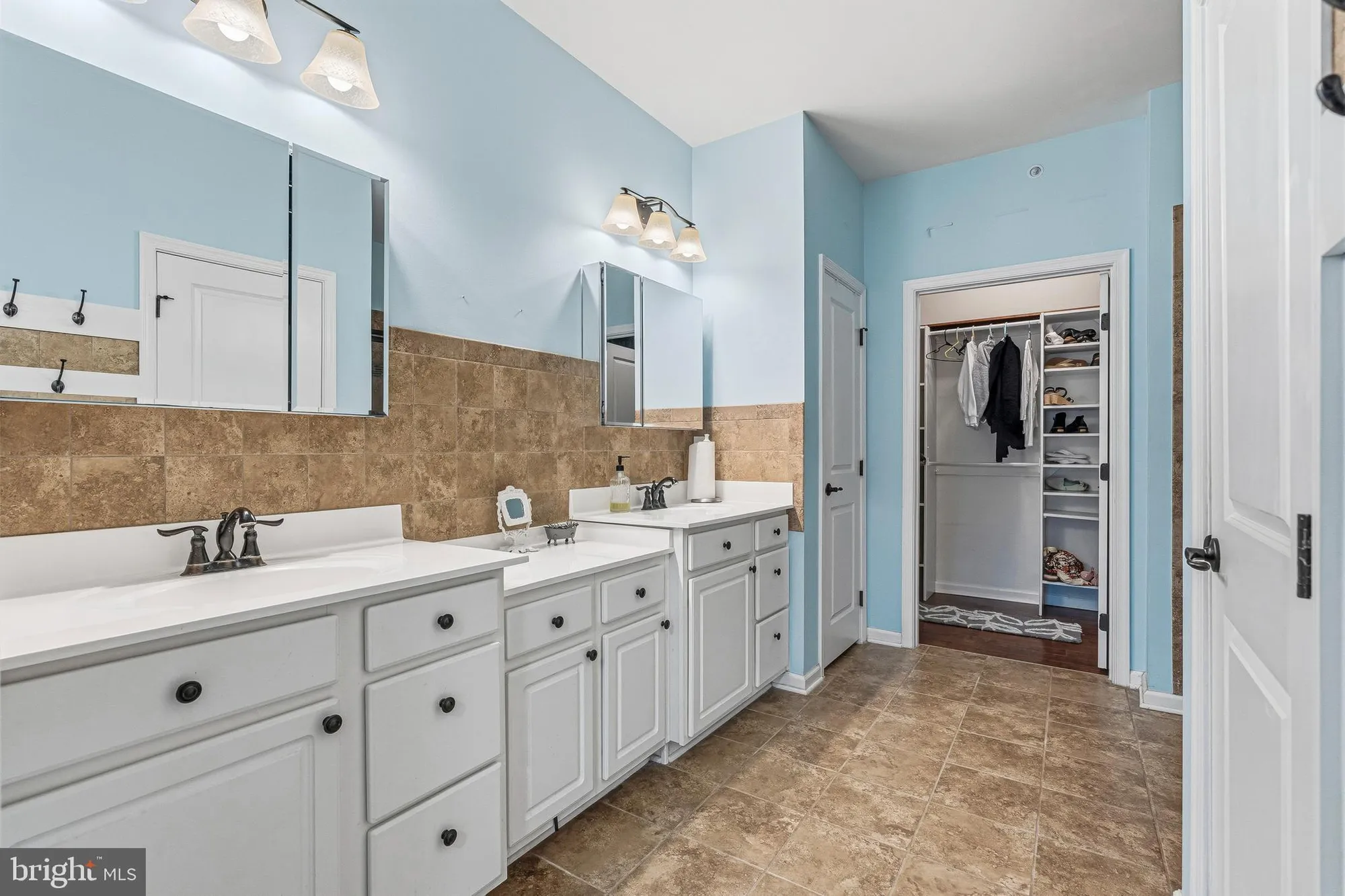 Property Slideshow image 21 of 38 | 1125 arbour ln, Quakertown, PA, 18951