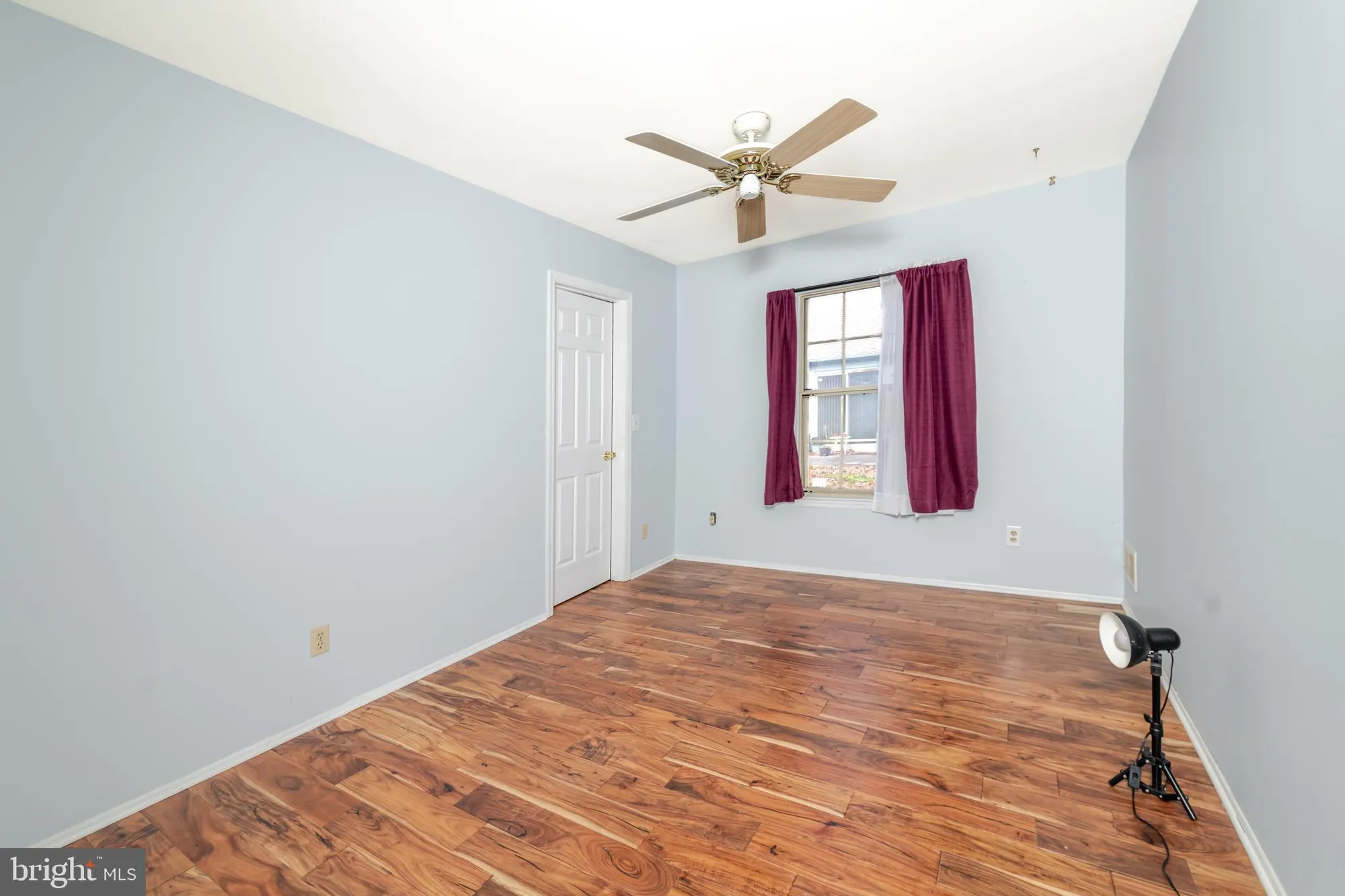 Property Slideshow image 15 of 23 | 519 petunia ln n # la # n, Whiting, NJ, 08759