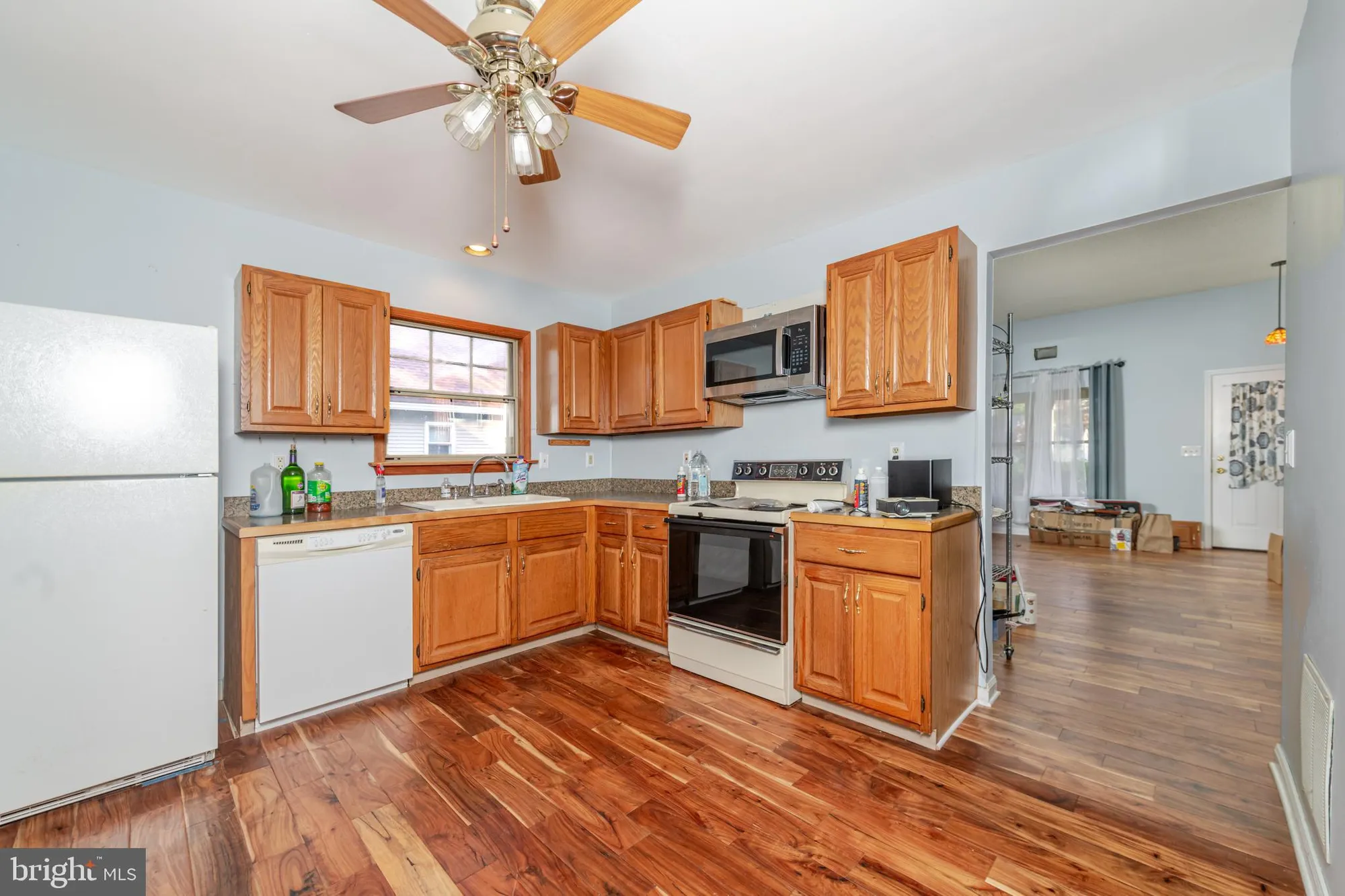 Property Slideshow image 5 of 23 | 519 petunia ln n # la # n, Whiting, NJ, 08759