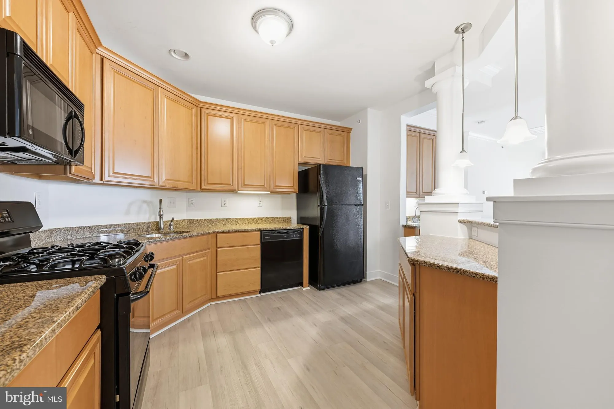 Property Slideshow image 4 of 24 | 1333 meridian blvd # 1333, Warrington, PA, 18976