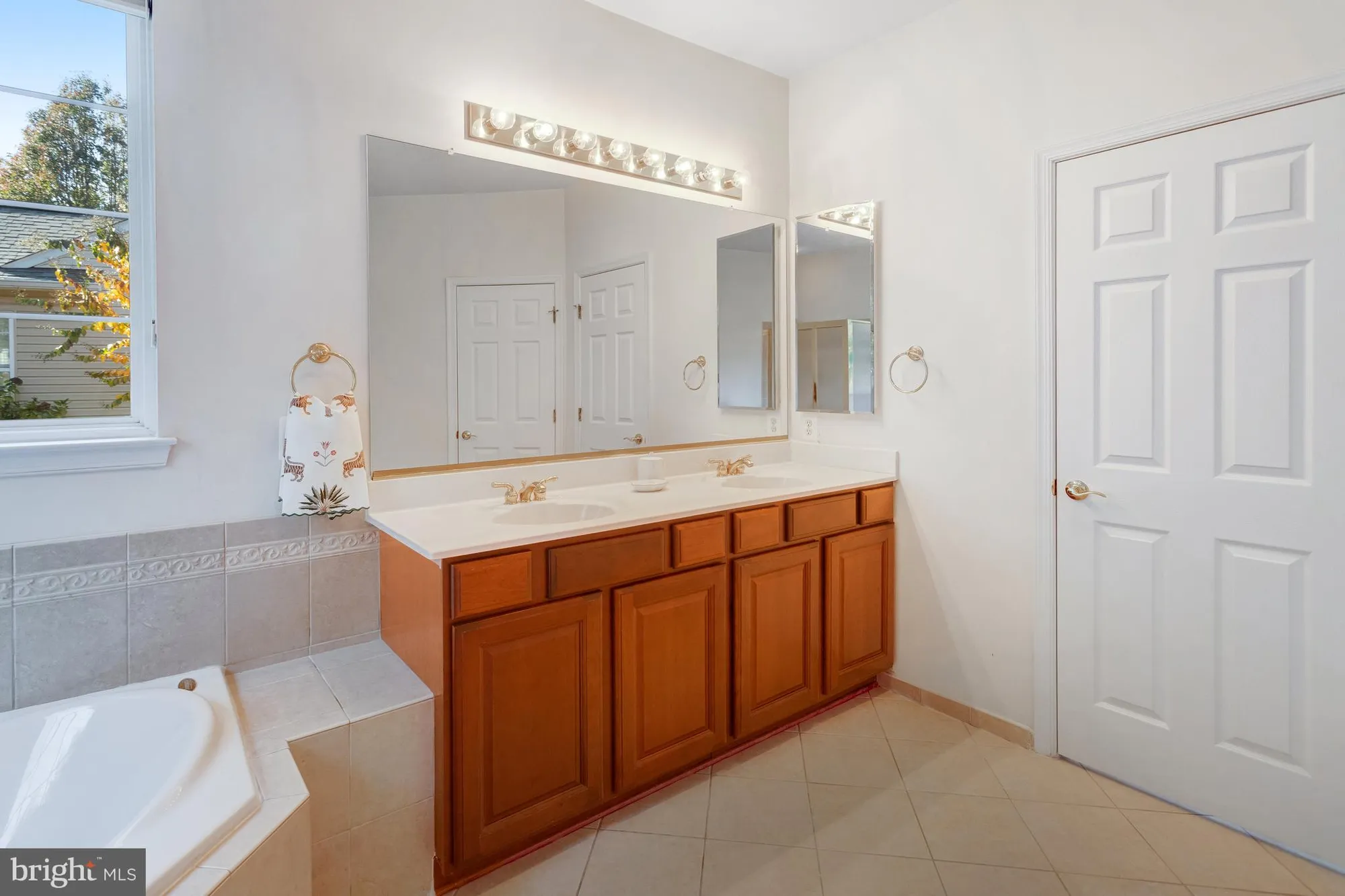 Property Slideshow image 25 of 41 | 17401 four seasons dr, Dumfries, VA, 22025