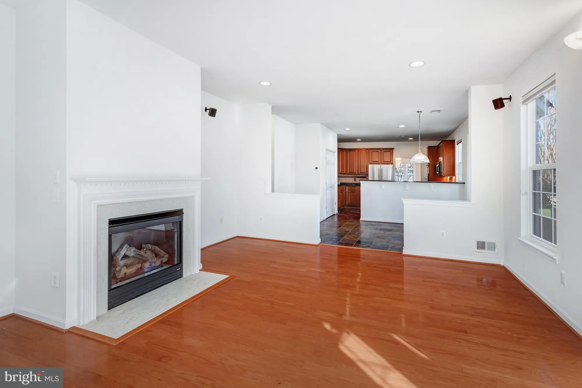 Property Slideshow image 21 of 41 | 17401 four seasons dr, Dumfries, VA, 22025