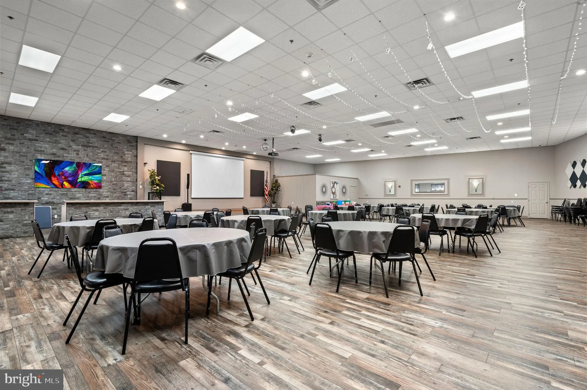 Property Slideshow image 34 of 47 | 7206 centennial sta, Warminster, PA, 18974