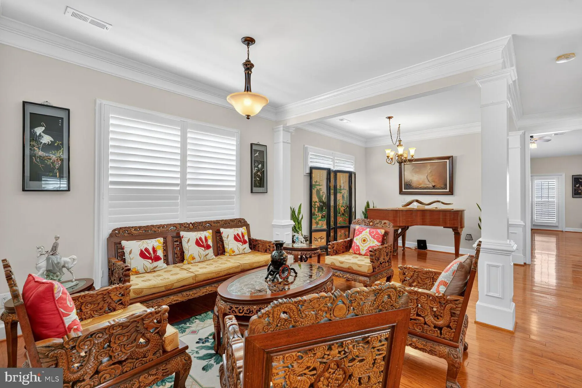 Property Slideshow image 2 of 24 | 8912 yellow daisy pl, Lorton, VA, 22079