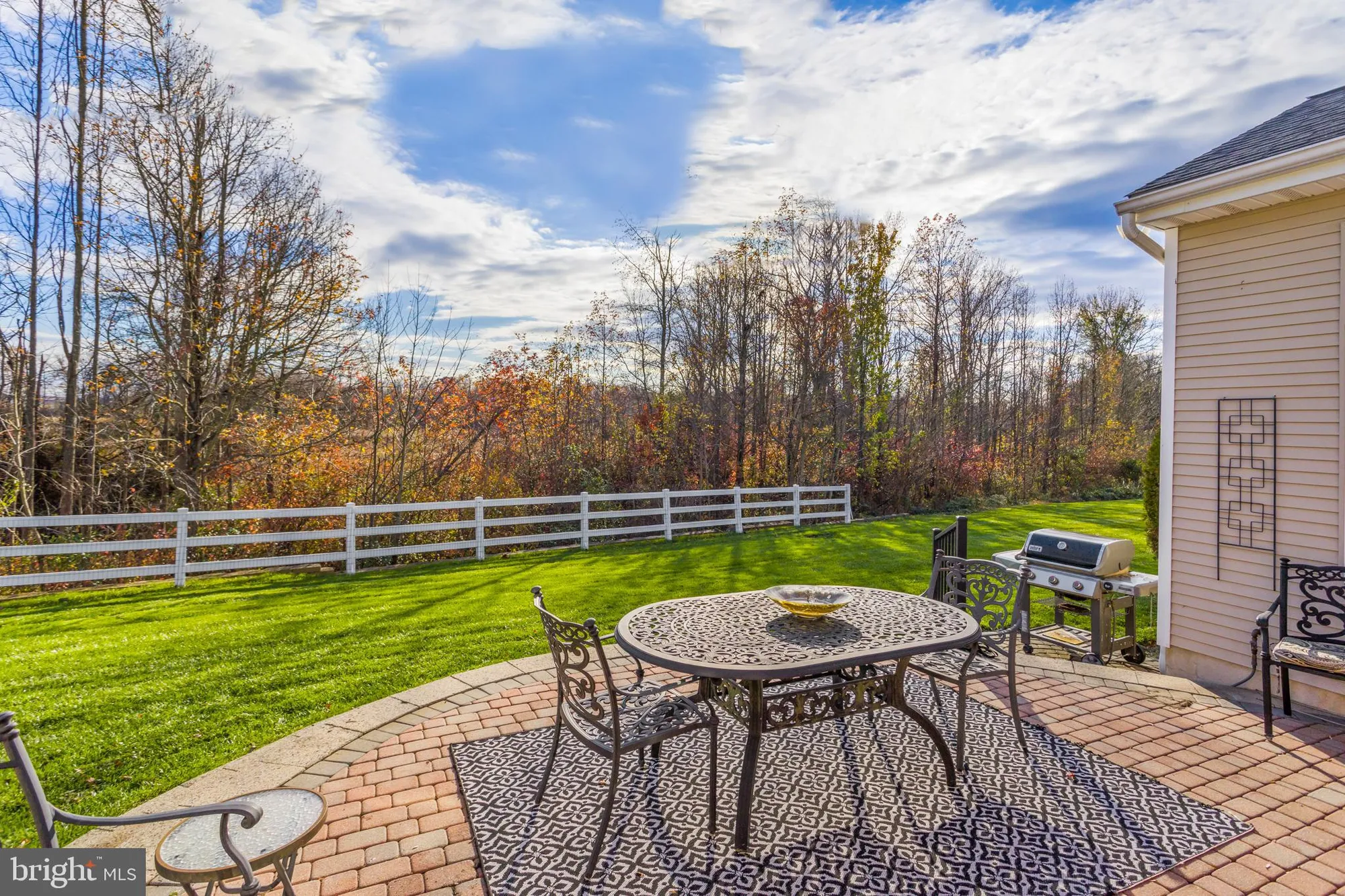 Property Slideshow image 20 of 23 | 25 ellington dr, Columbus, NJ, 08022