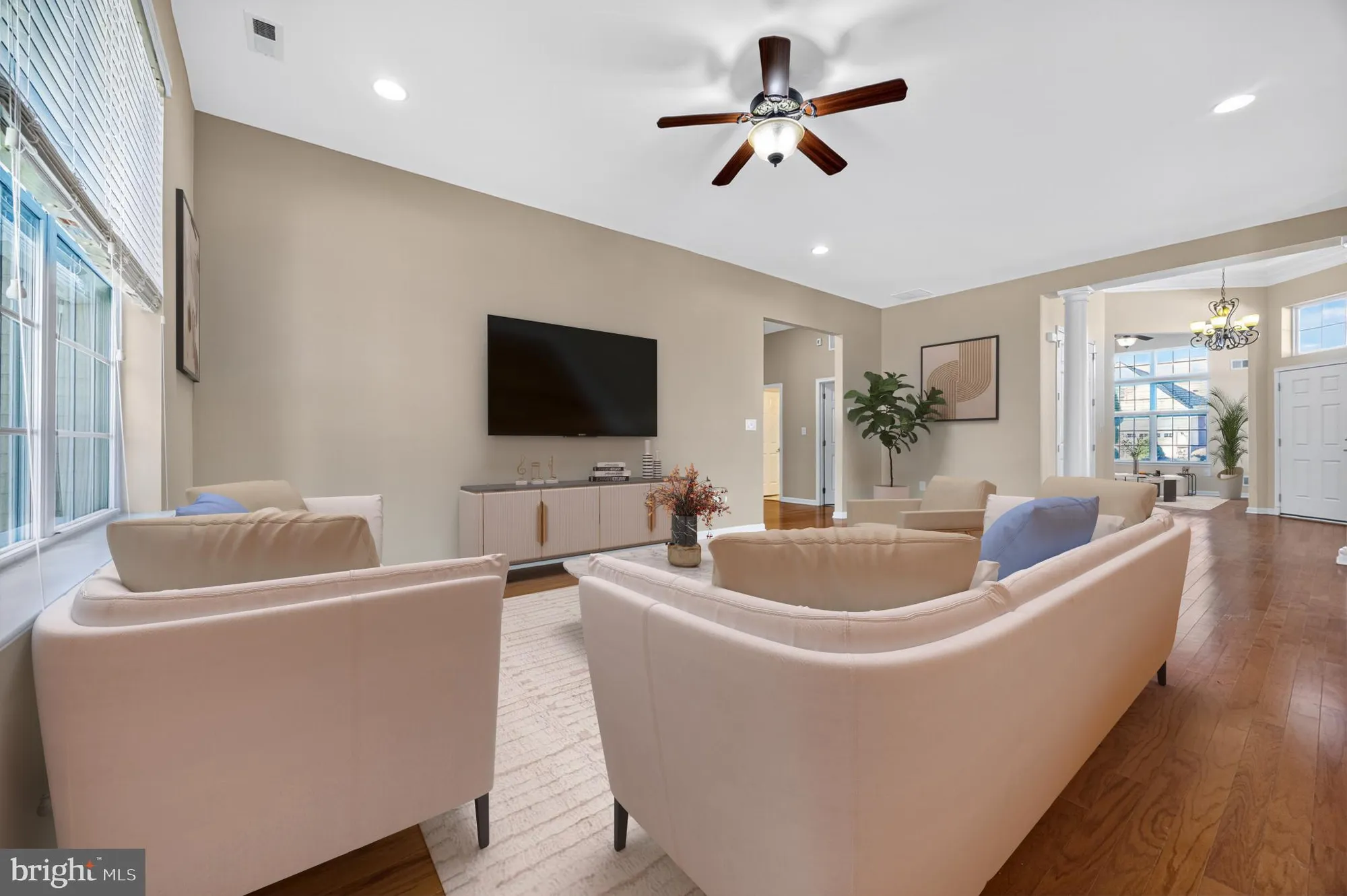 Property Slideshow image 10 of 43 | 24 fisher island ct, Monroe Township, NJ, 08831