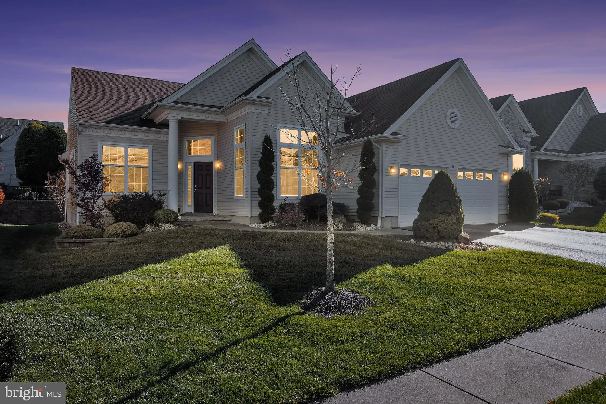 Property Slideshow image 35 of 43 | 24 fisher island ct, Monroe Township, NJ, 08831