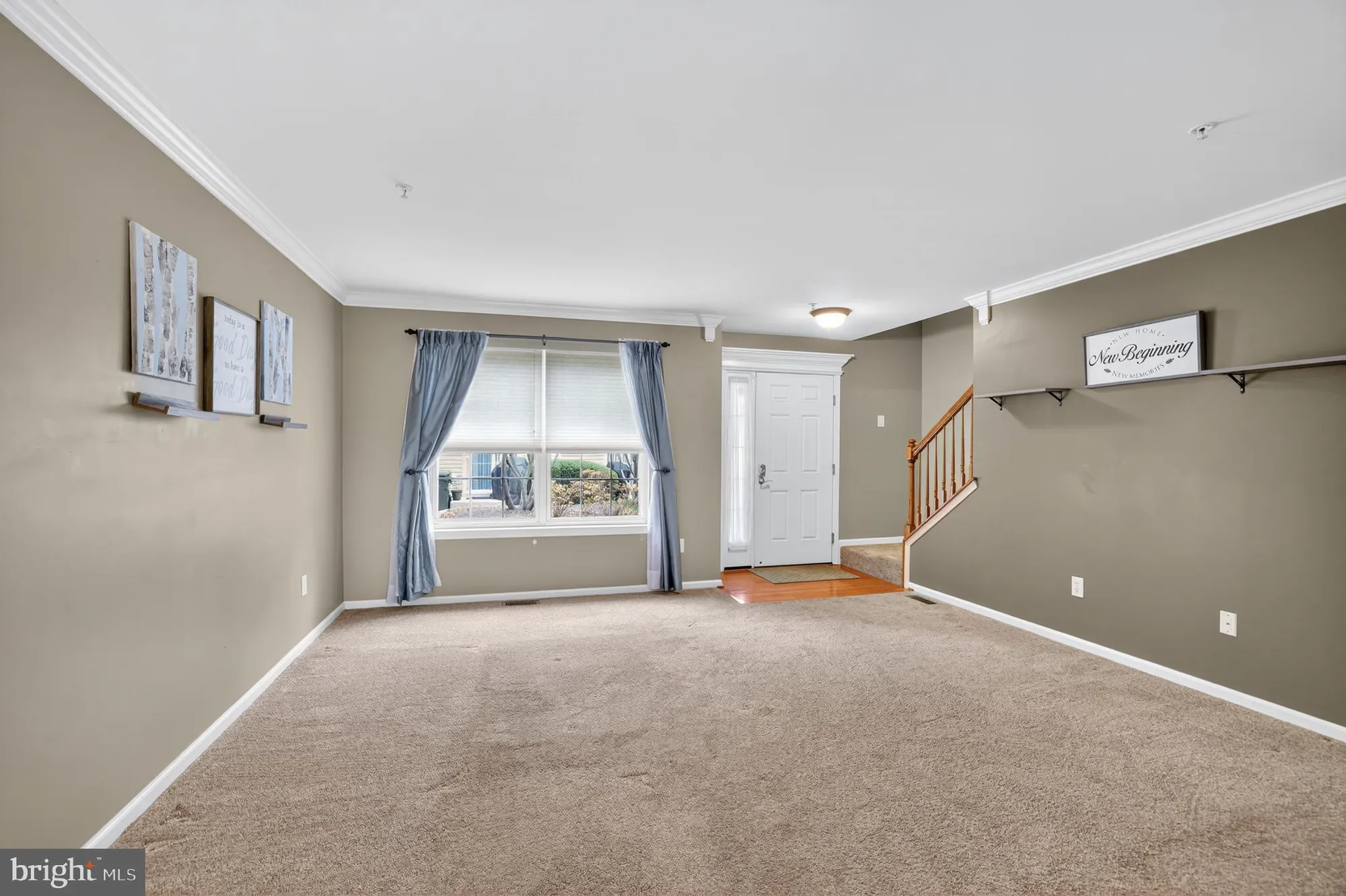 Property Slideshow image 9 of 38 | 311 goldenrod ct 175, Warrington, PA, 18976