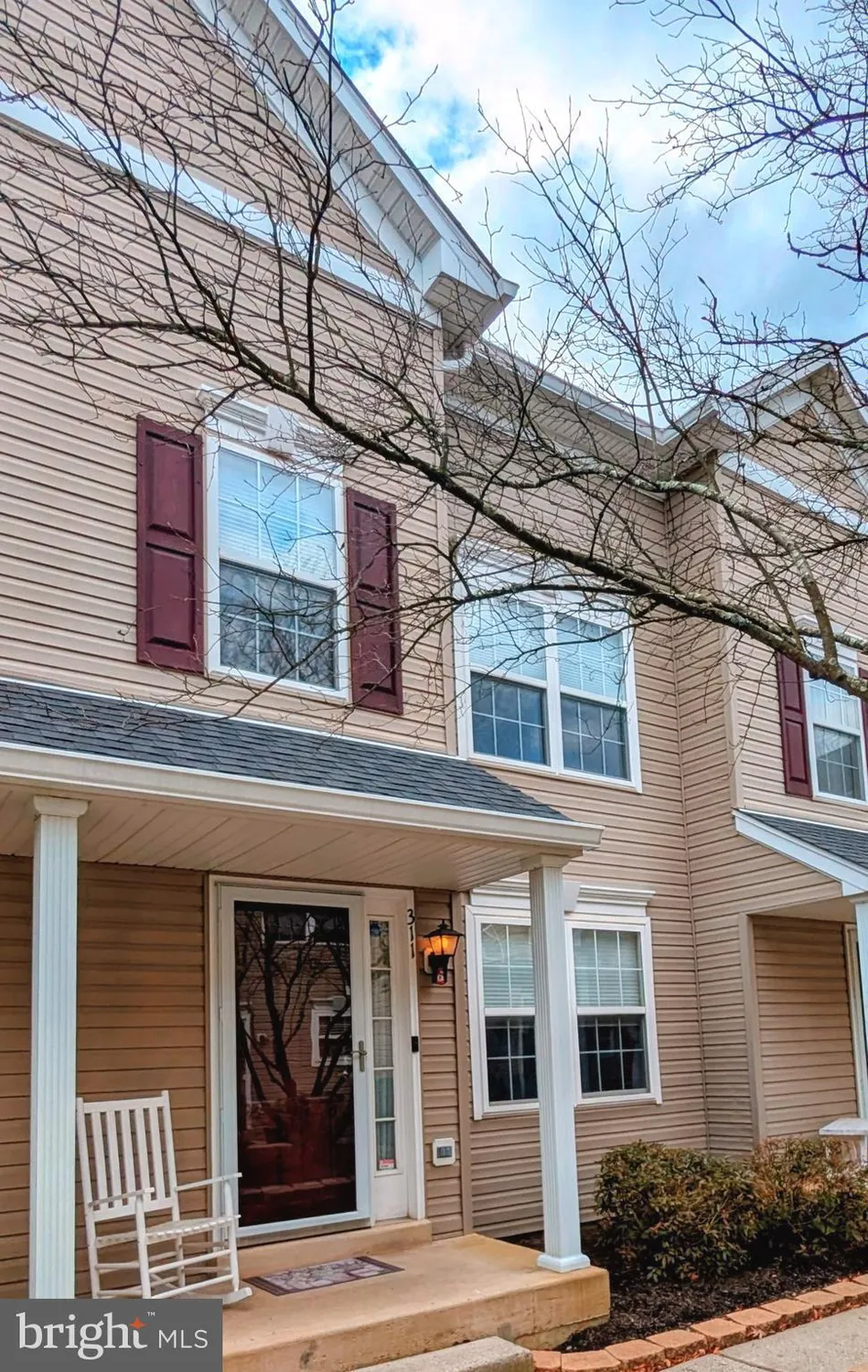 Property Slideshow image 2 of 38 | 311 goldenrod ct 175, Warrington, PA, 18976