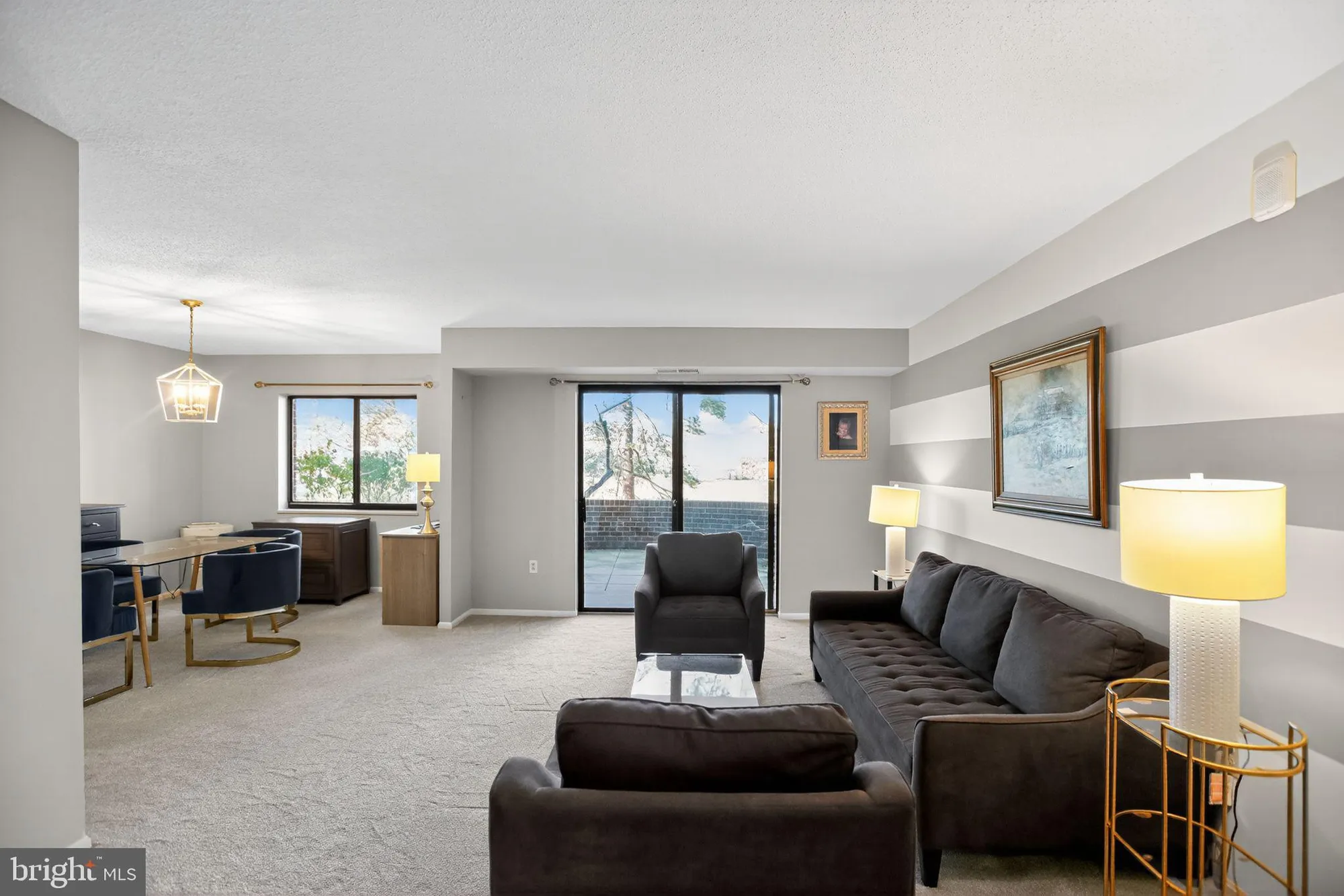 Property Slideshow image 3 of 31 | 15101 interlachen dr 1-102, Silver Spring, MD, 20906