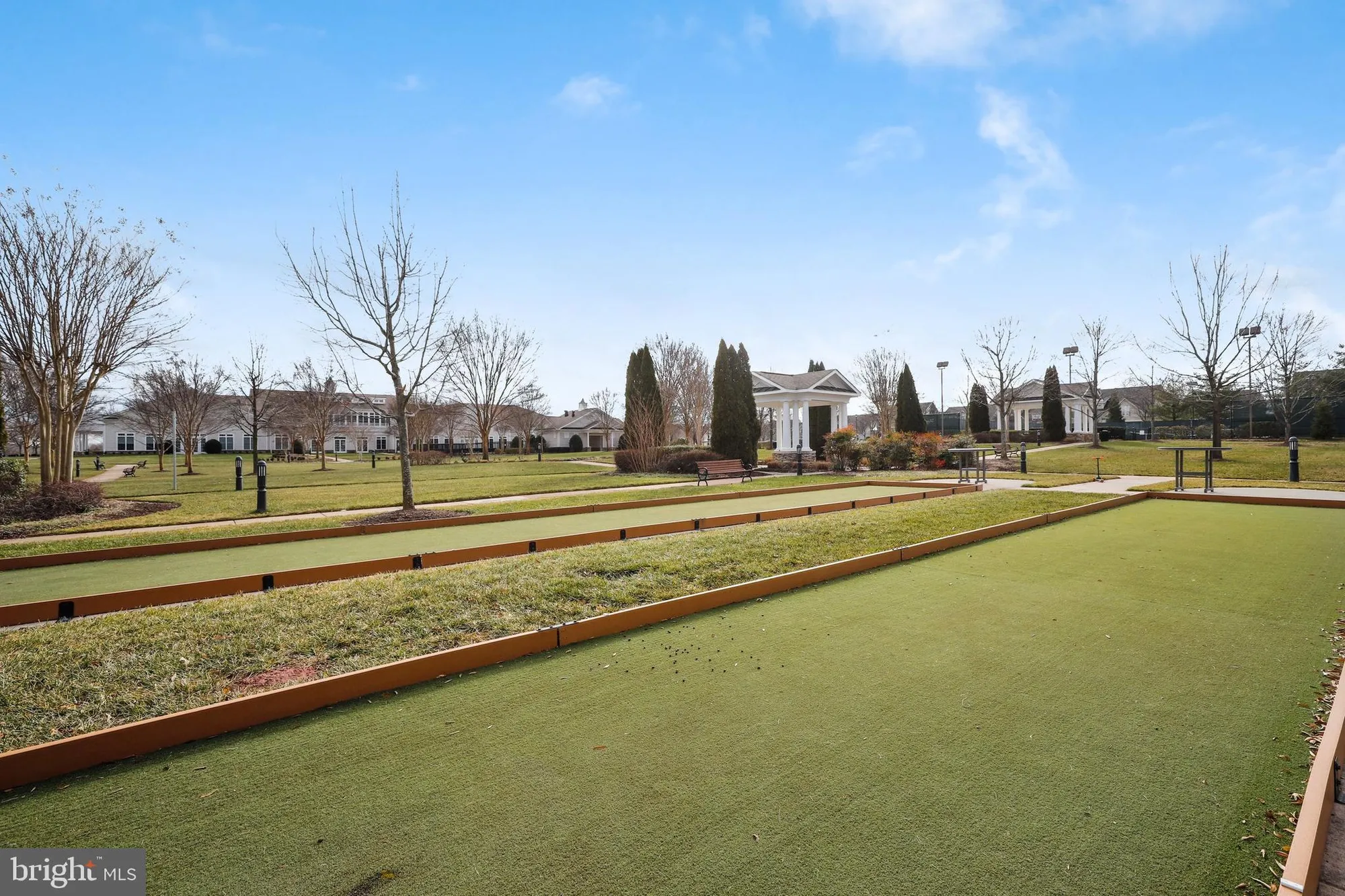 Property Slideshow image 13 of 14 | 20432 island west sq, Ashburn, VA, 20147