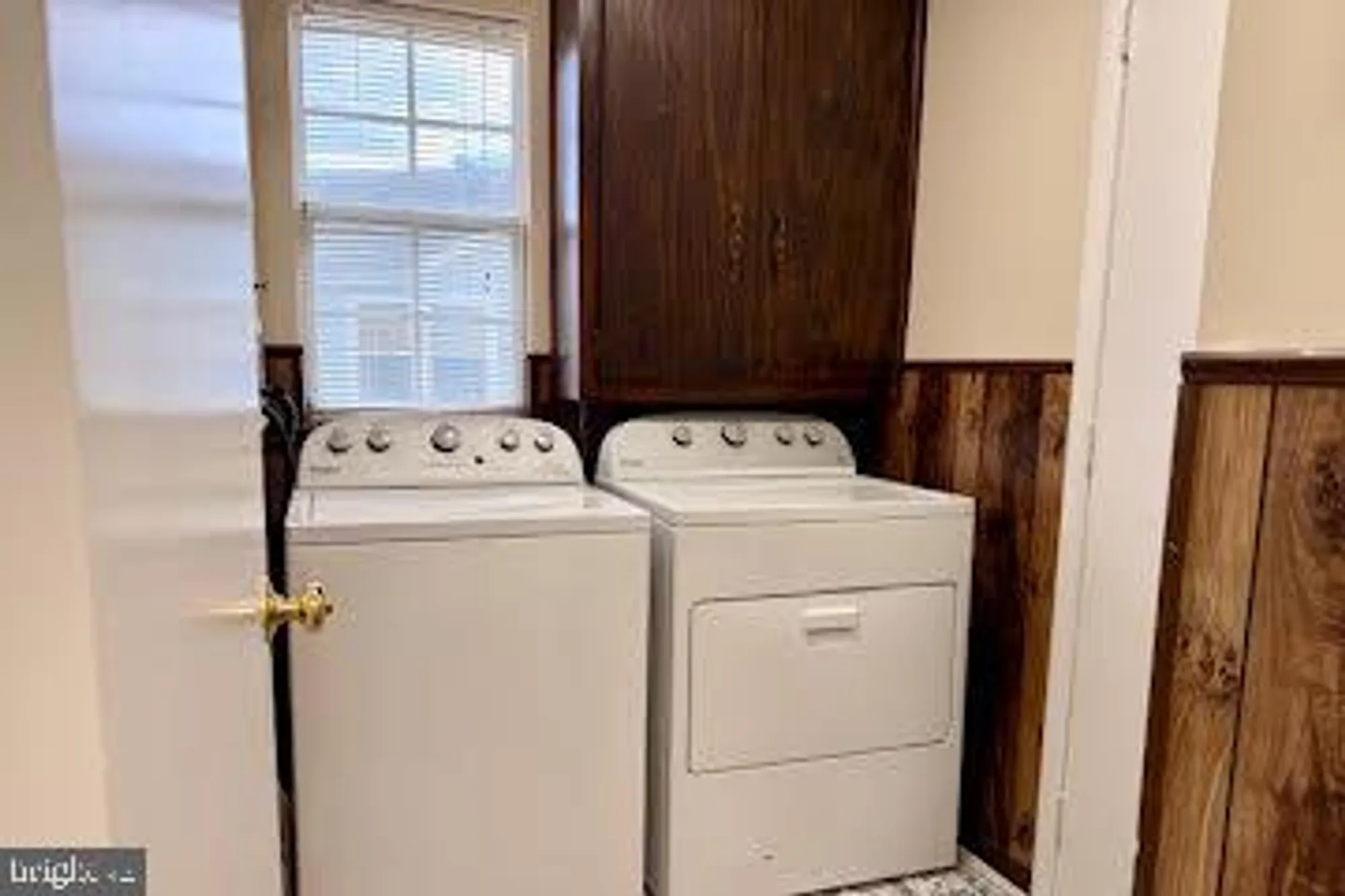 Property Slideshow image 19 of 26 | 5 carol ct, Manchester, NJ, 08759