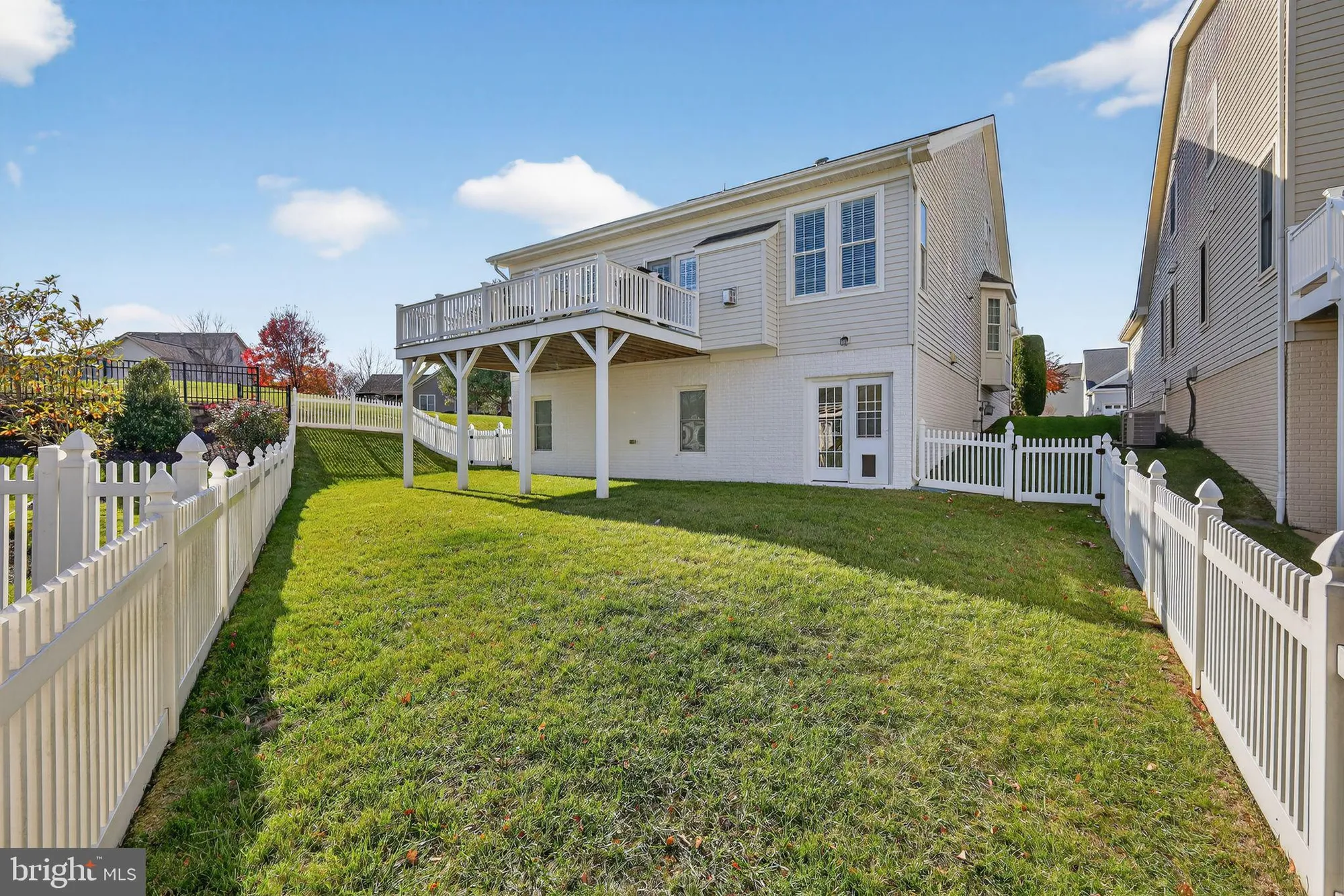 Property Slideshow image 25 of 41 | 6013 piney grove way, Gainesville, VA, 20155