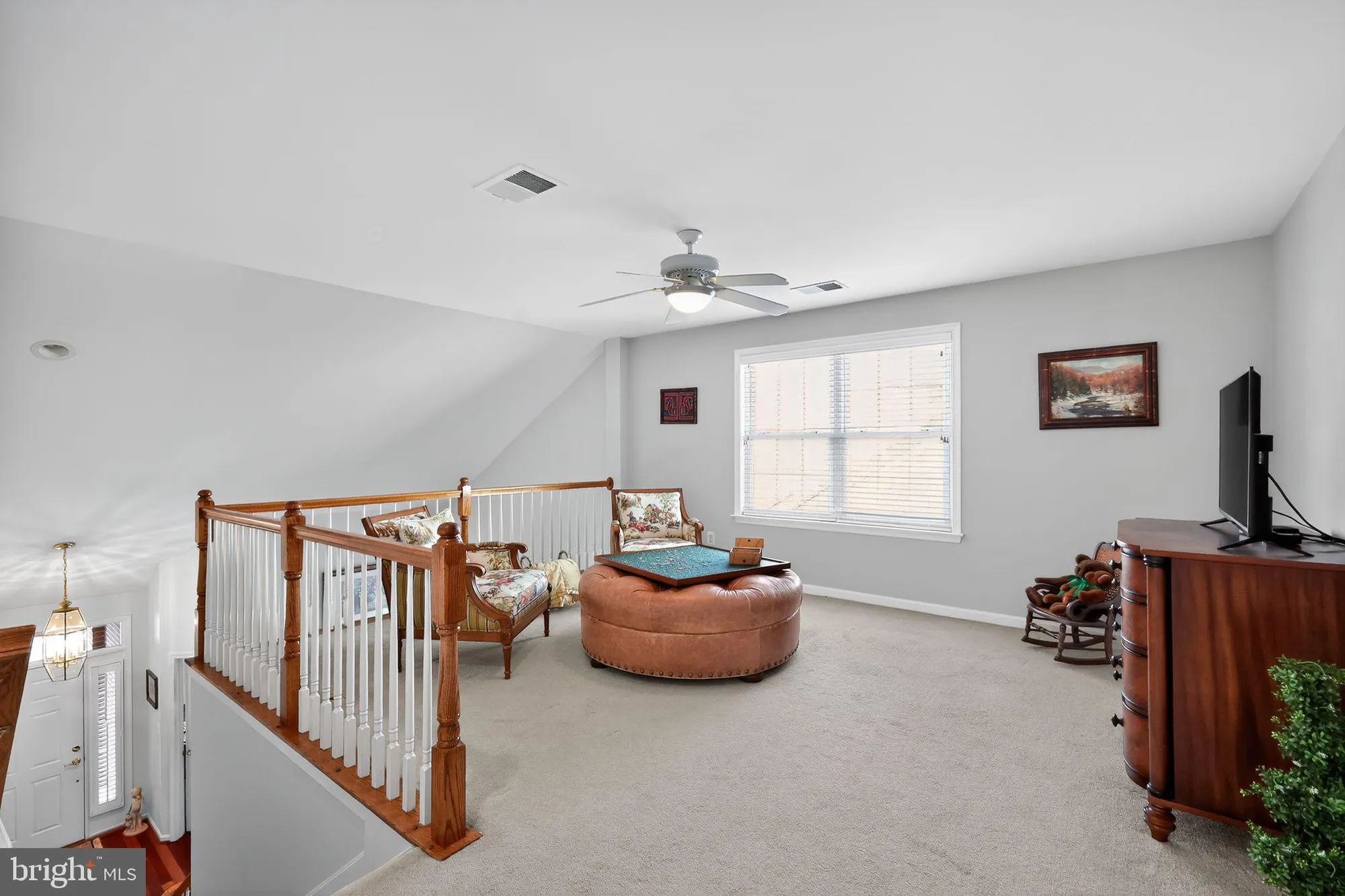 Property Slideshow image 21 of 41 | 6013 piney grove way, Gainesville, VA, 20155
