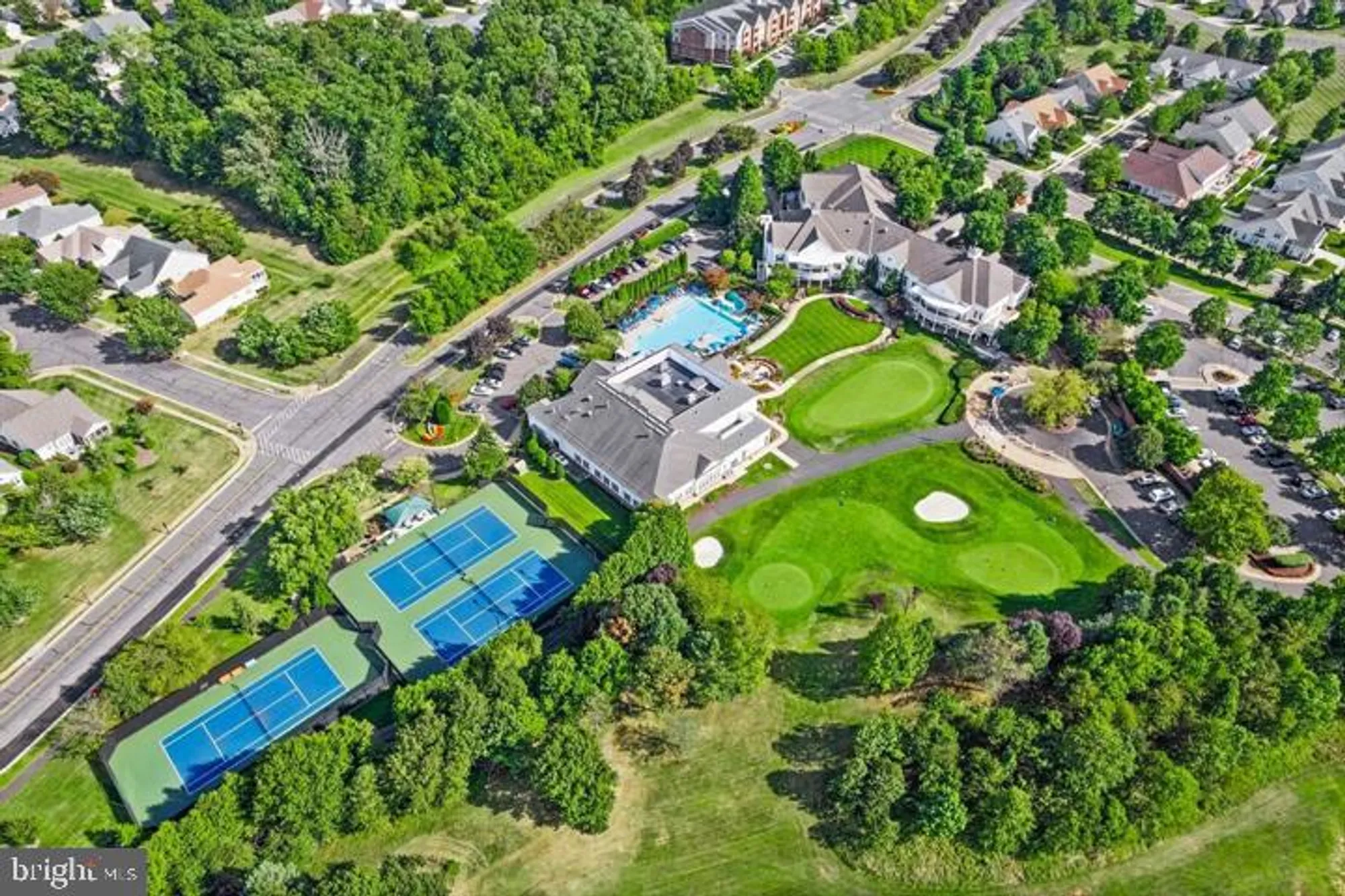 Property Slideshow image 39 of 41 | 6013 piney grove way, Gainesville, VA, 20155