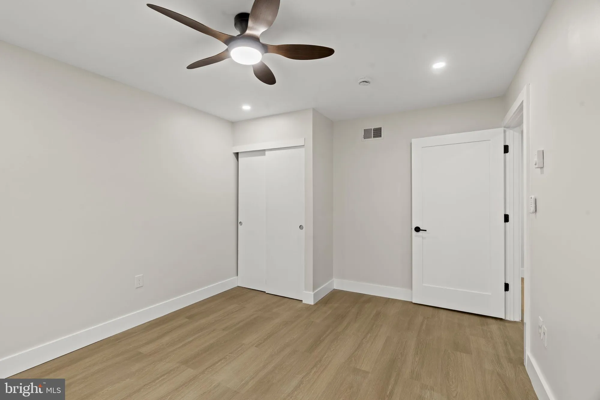 Property Slideshow image 19 of 28 | 84 parkway dr b, Freehold, NJ, 07728