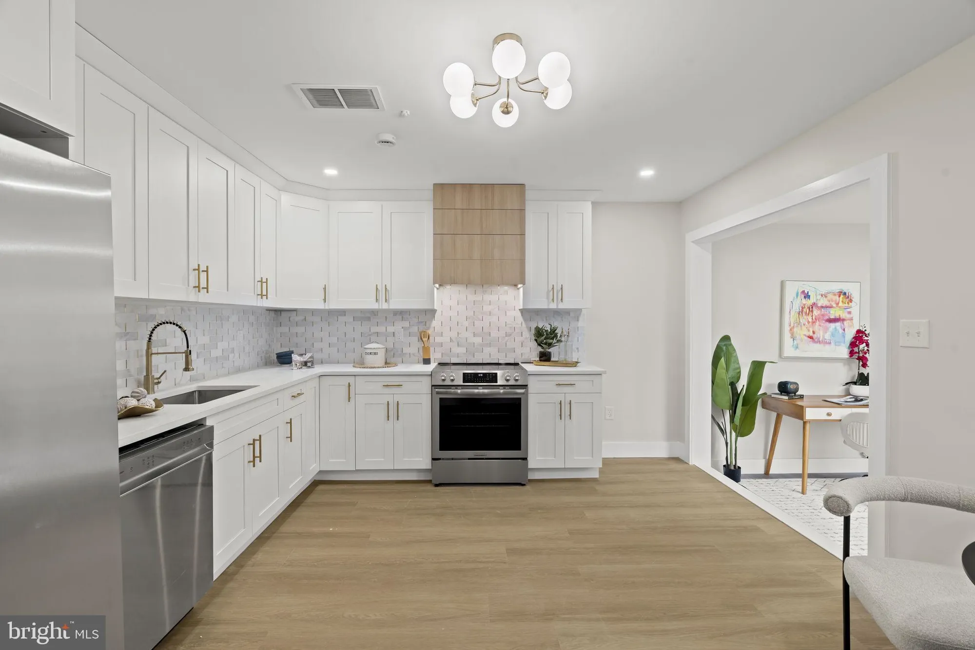 Property Slideshow image 21 of 28 | 84 parkway dr b, Freehold, NJ, 07728