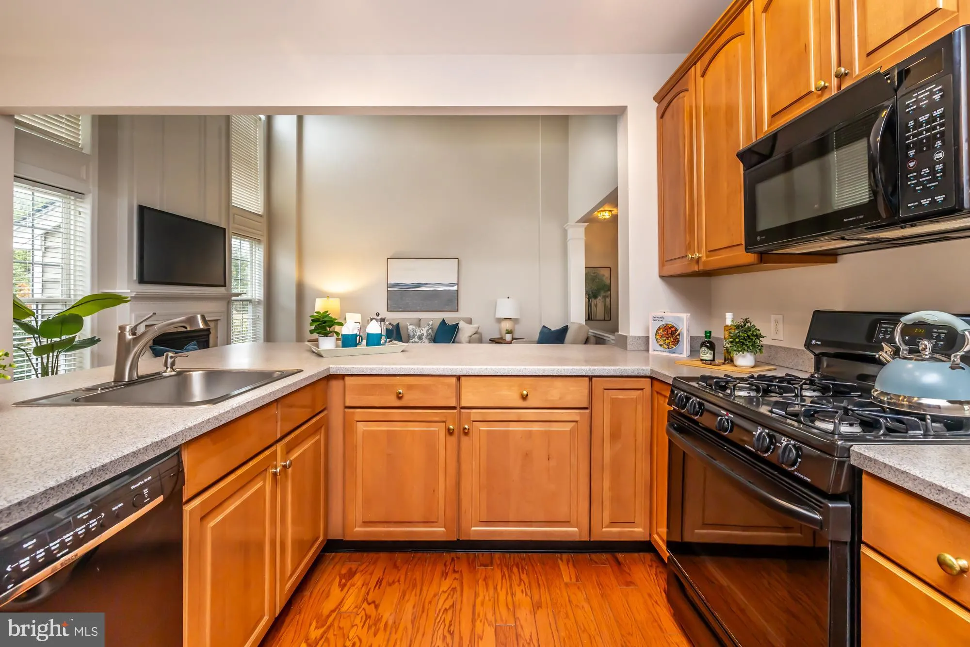 Property Slideshow image 15 of 58 | 505 wisteria dr, Kennett Square, PA, 19348