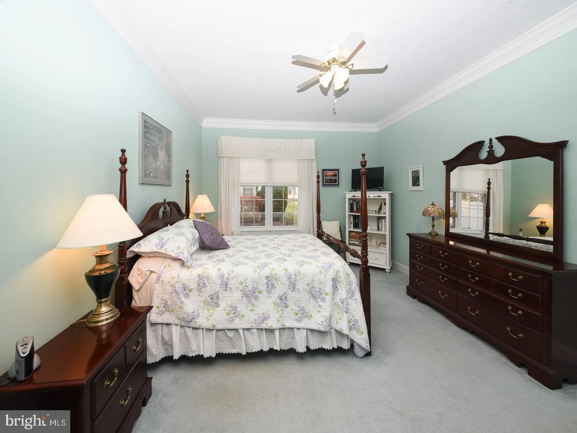 Property Slideshow image 21 of 34 | 3113 arbour green ct, Hatfield, PA, 19440