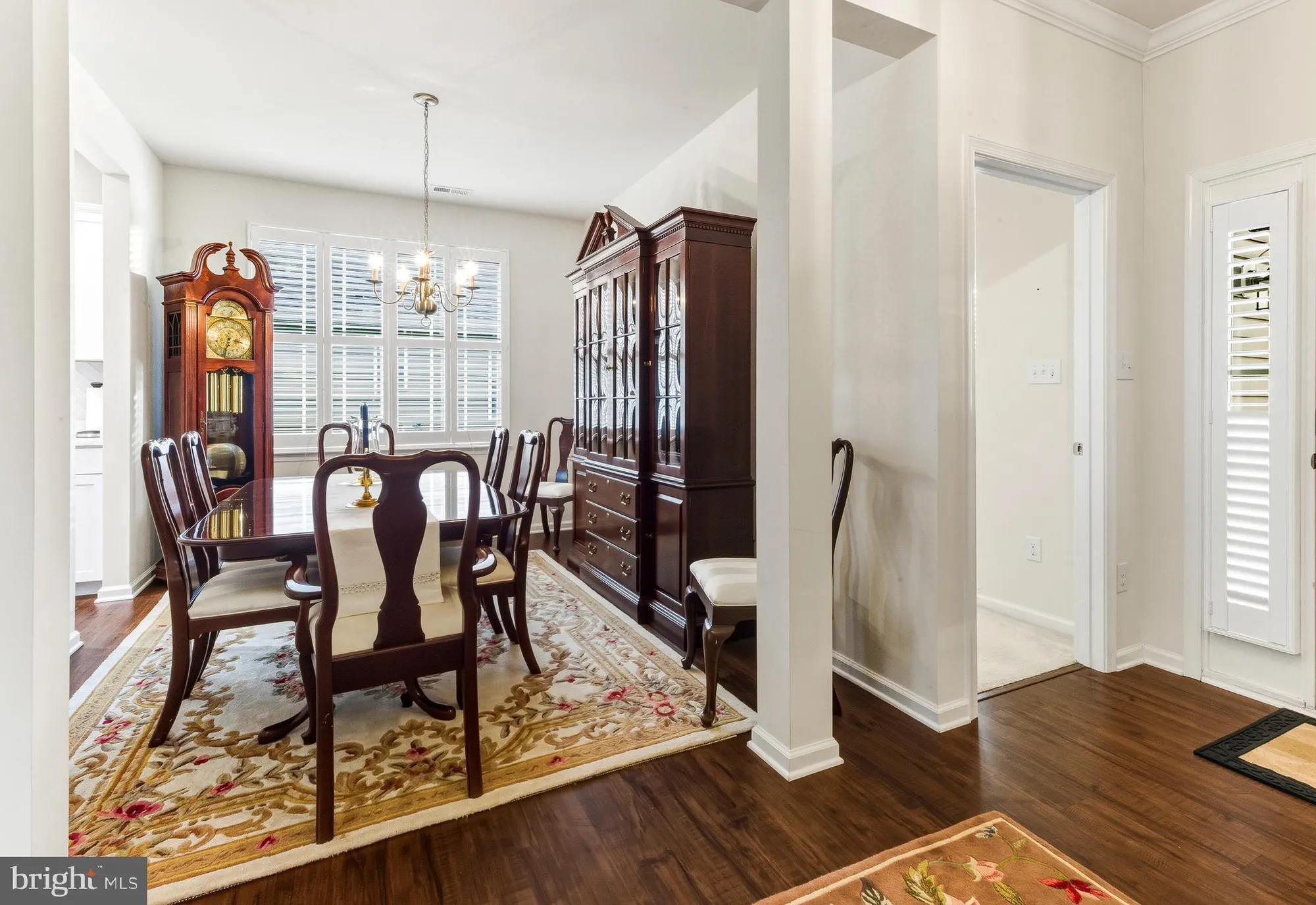 Property Slideshow image 9 of 23 | 504 castlebay dr, Williamstown, NJ, 08094