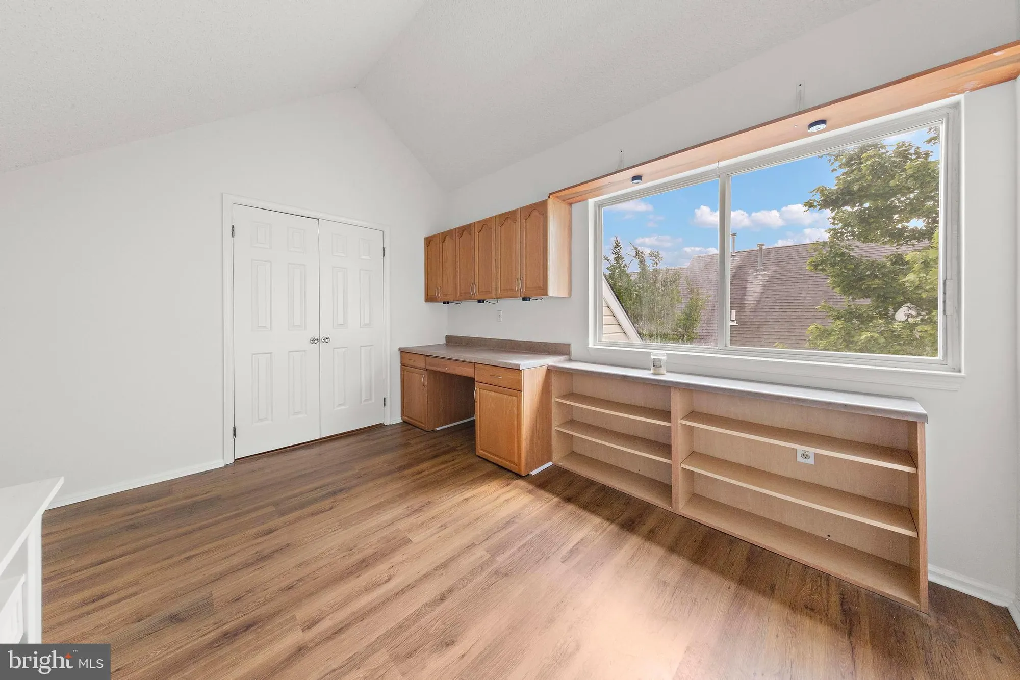 Property Slideshow image 26 of 60 | 107 deerfield dr, Manahawkin, NJ, 08050