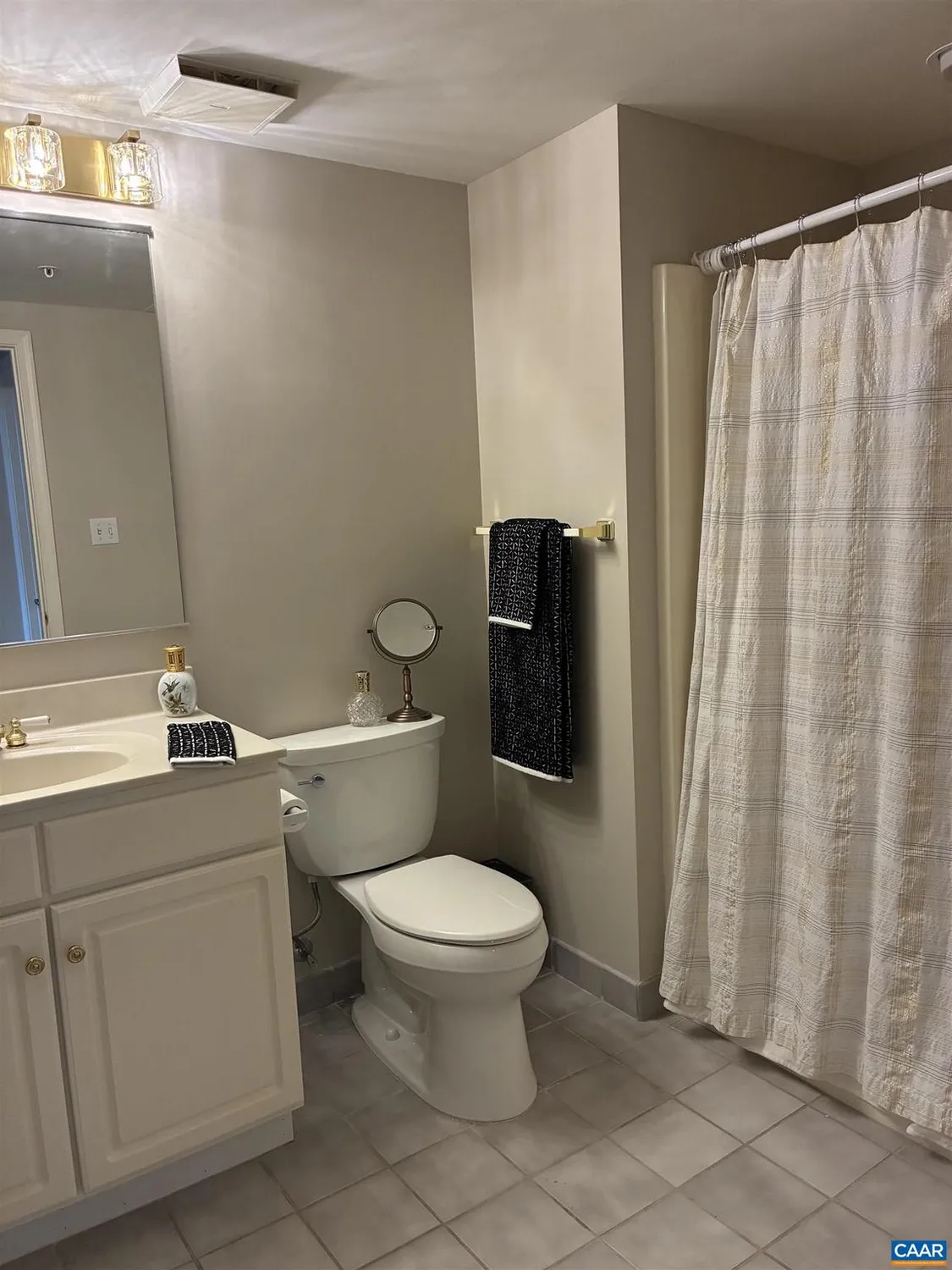 Property Slideshow image 24 of 30 | 500 crestwood dr 2403, Charlottesville, VA, 22903