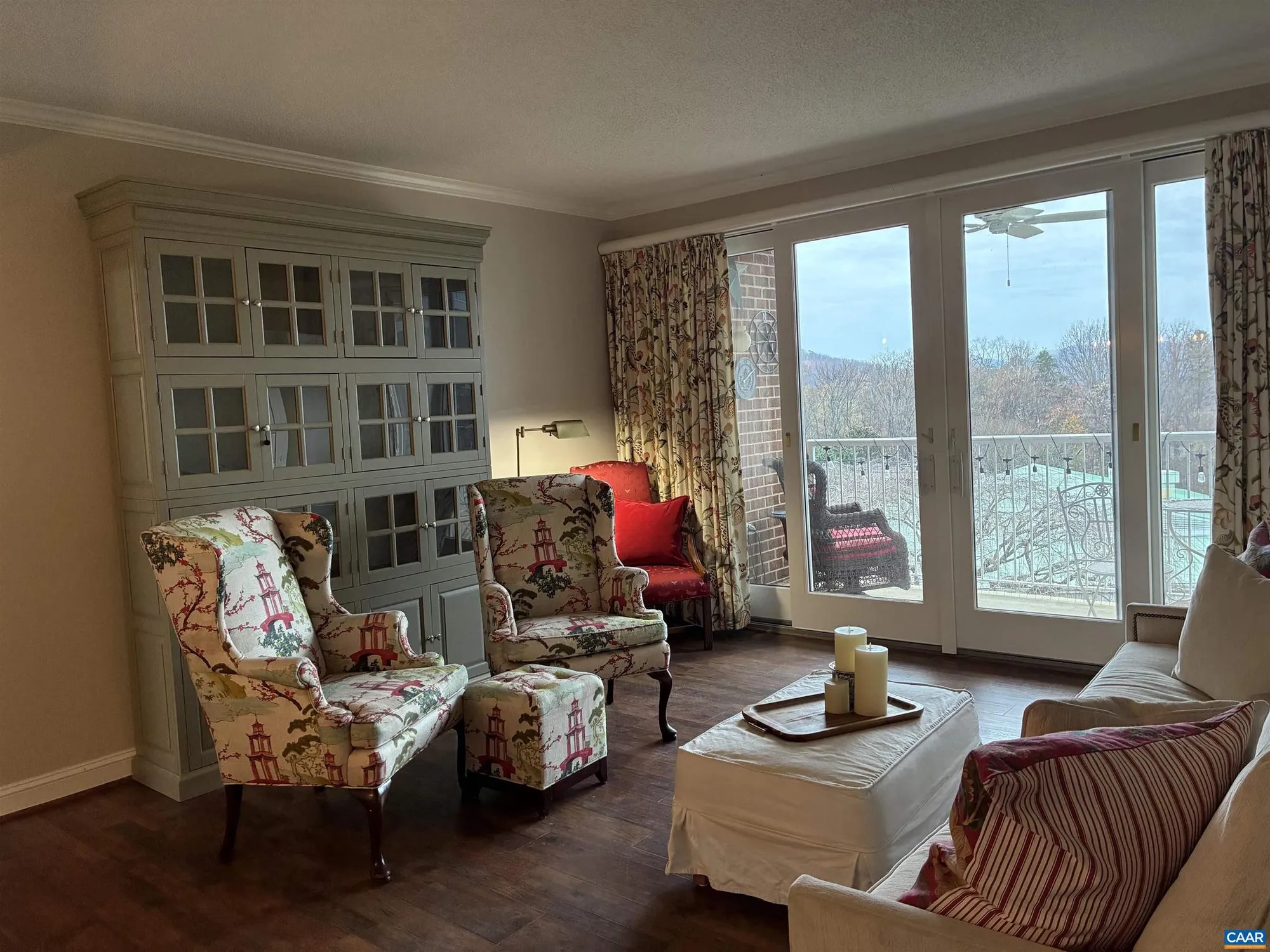 Property Slideshow image 6 of 30 | 500 crestwood dr 2403, Charlottesville, VA, 22903