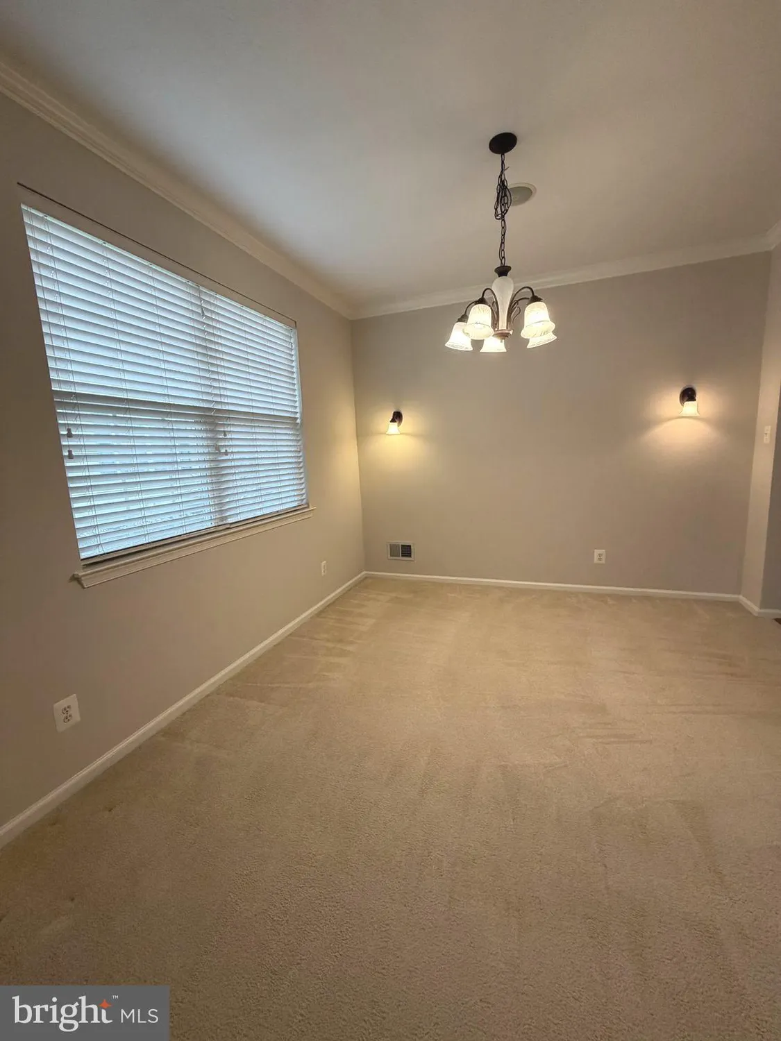 Property Slideshow image 5 of 19 | 1 caserta dr, Sewell, NJ, 08080