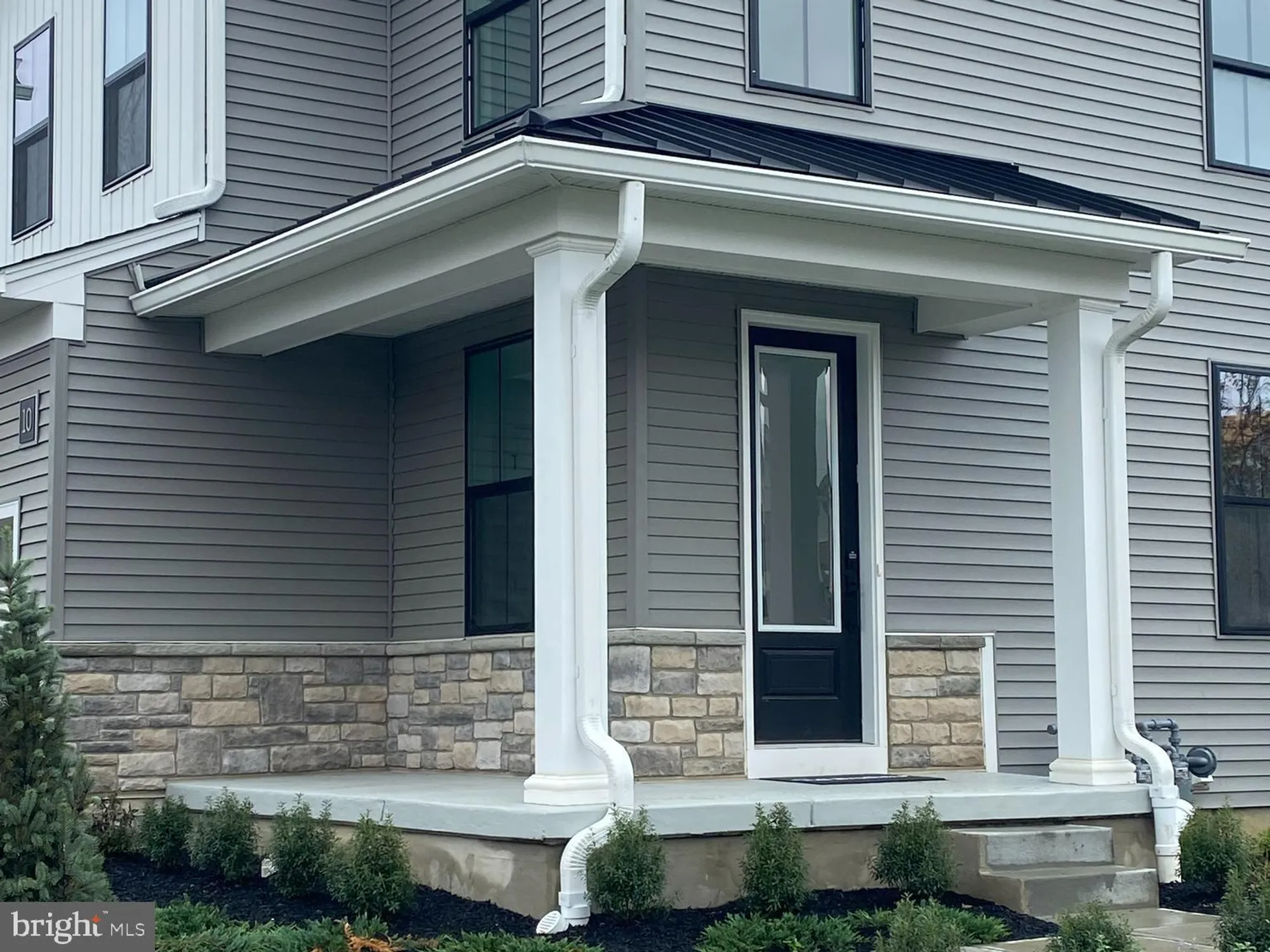 Property Slideshow image 3 of 15 | 10 cherry ln, West Windsor, NJ, 08550